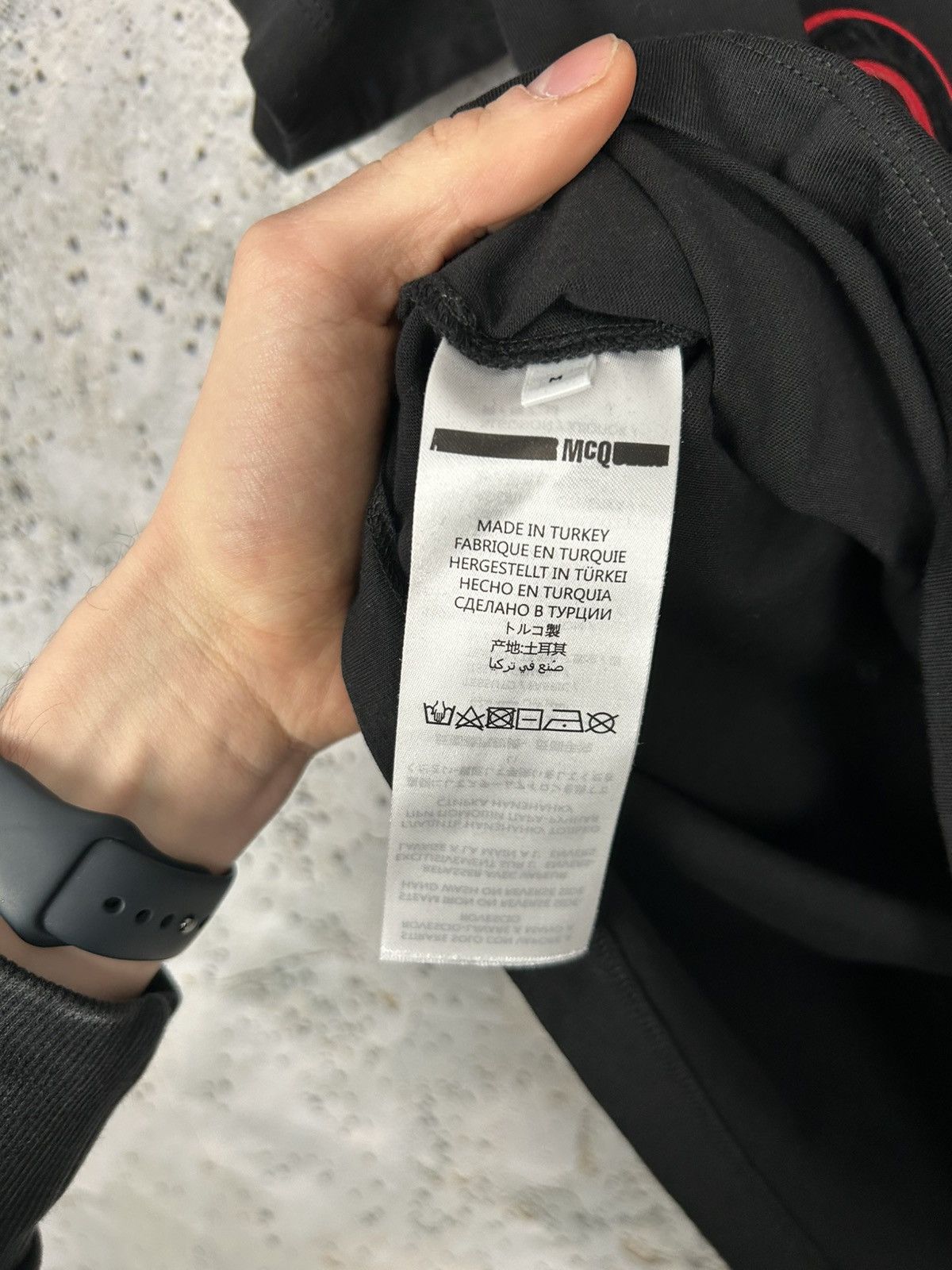 Designer × McQ Alexander McQueen MCQ Alexander McQueen Logo Graphic Black Tee Designer Rare Size US M / EU 48-50 / 2 - 5 Thumbnail