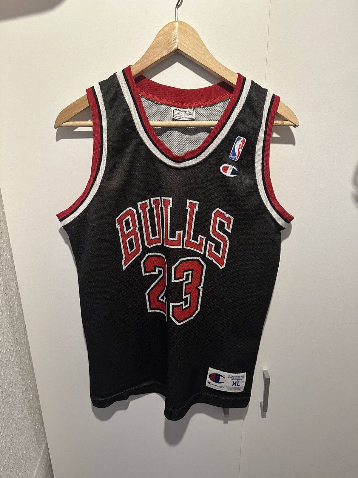 image of Champion Jersey Chicago Bulls Size S Nba Jordan 23 Vintage in Black, Men's