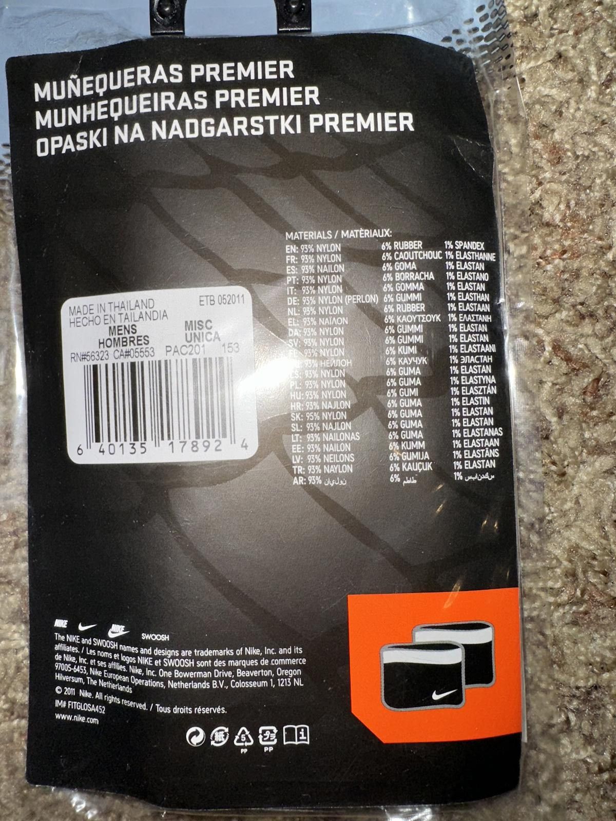 Nike Nike Adult Unisex Tennis Premier Sportswear Band White Fuschia 2pcs Wristband Size ONE SIZE - 4 Thumbnail