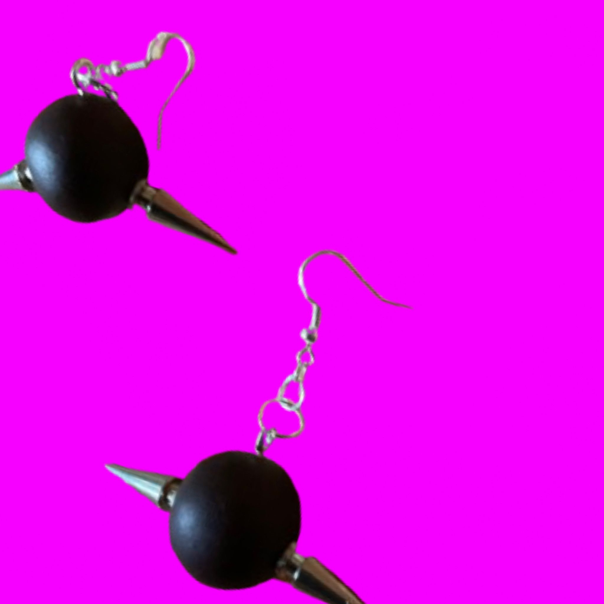 bugs spike ball
