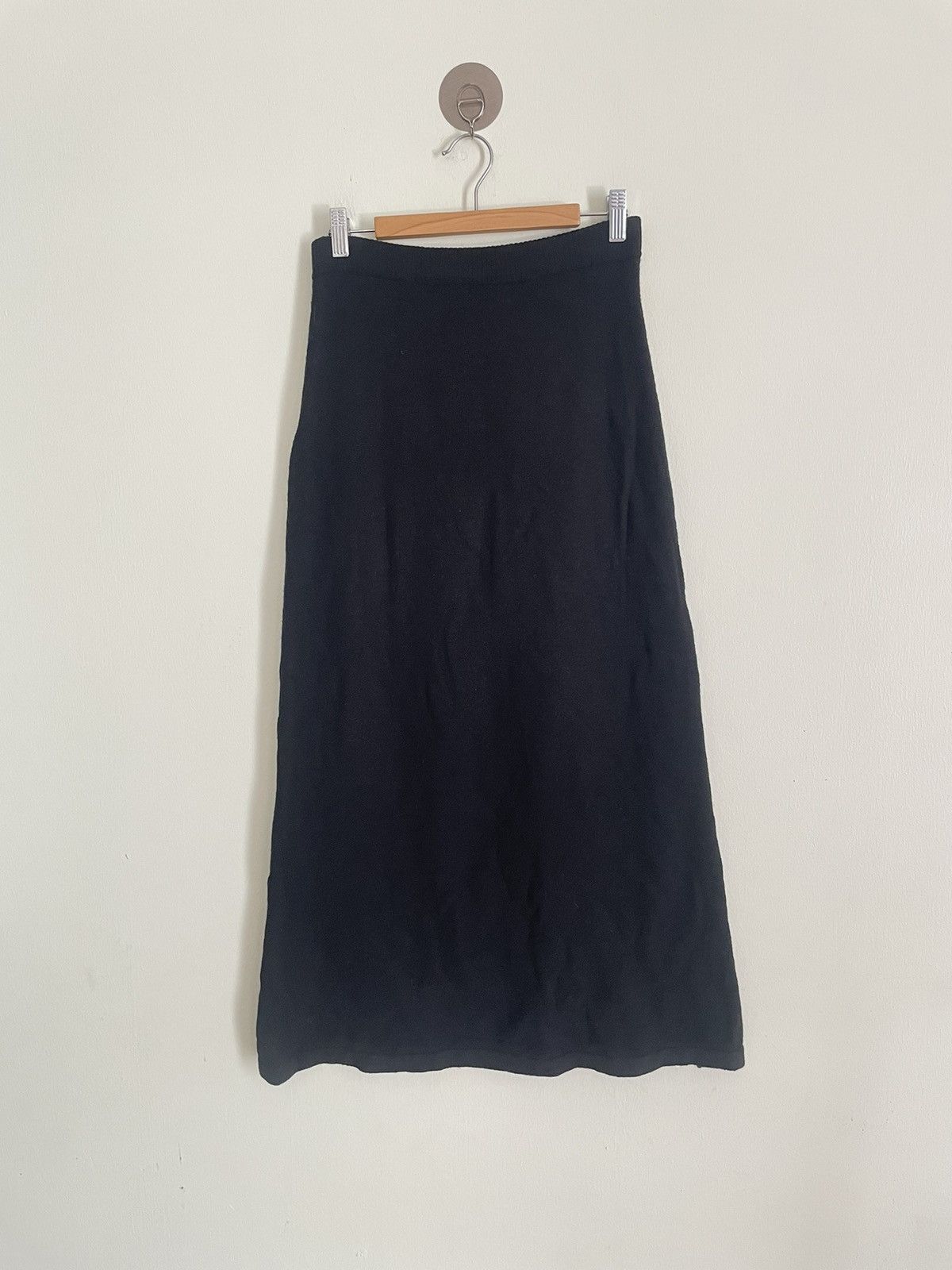 Yohji Yamamoto Iwish Yohji Yamamoto Black skirt Size 30" / US 8 / IT 44 - 1 Thumbnail