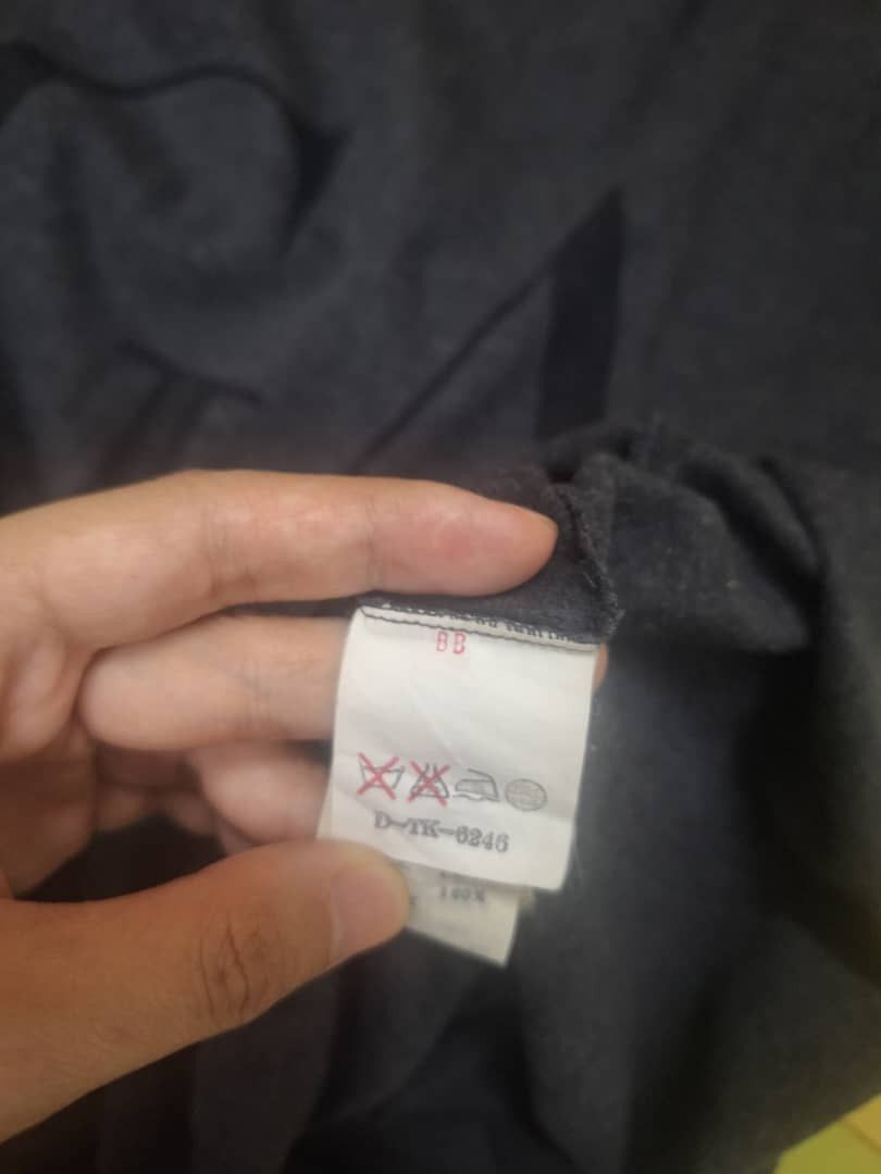 Vintage Vintage Giorgio Armani Faded made in italy simin T grey Size US L / EU 52-54 / 3 - 4 Thumbnail