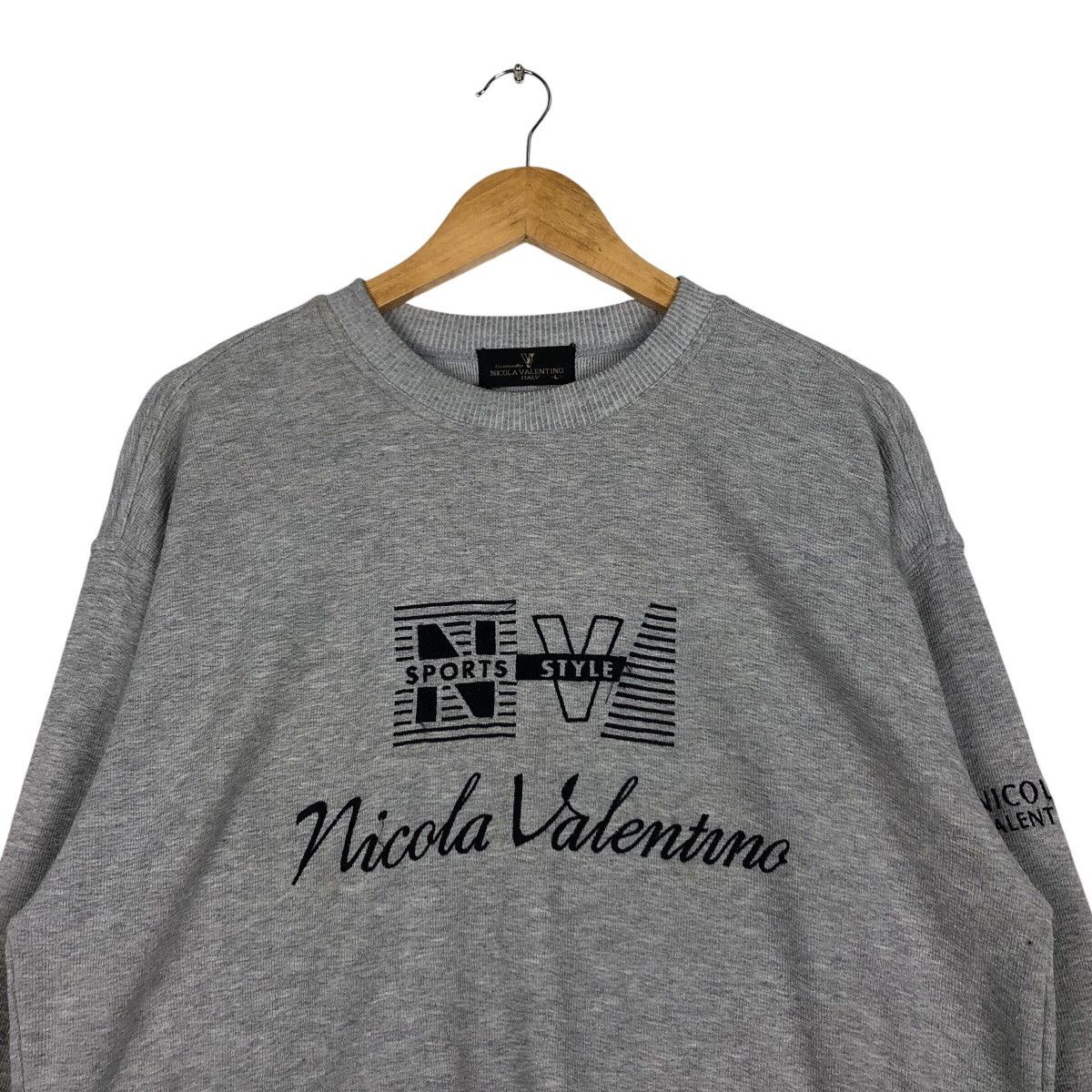 Vintage Vintage Nicola Valentino Spell Out Big Logo Sweatshirt Size US M / EU 48-50 / 2 - 2 Thumbnail