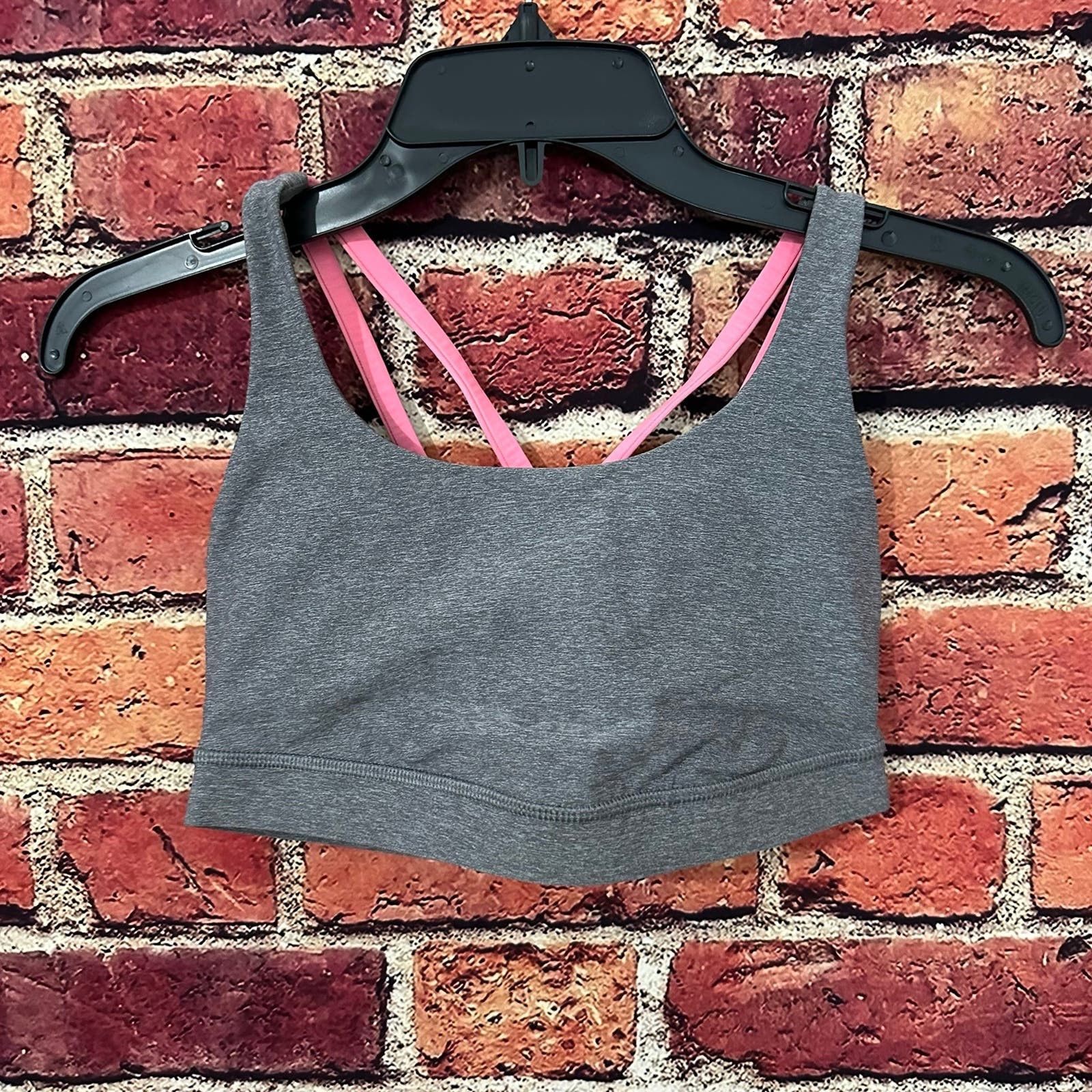Lululemon lululemon sports bra size 6 Size S / US 4 / IT 40 - 1 Thumbnail