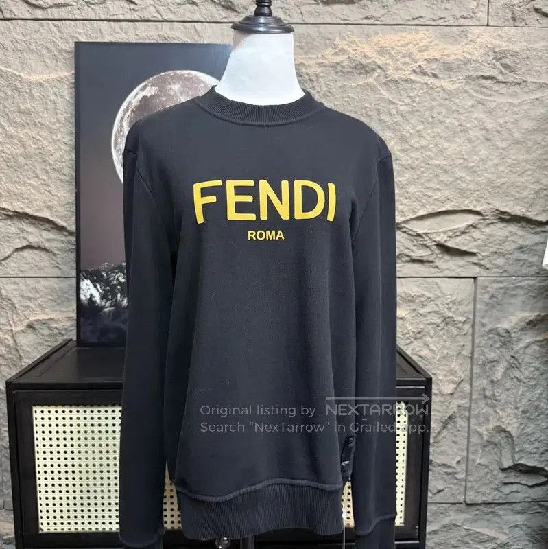 Fendi Fendi Black Cotton Sweatshirt with Yellow Logo . Size S / US 4 / IT 40 - 1 Thumbnail