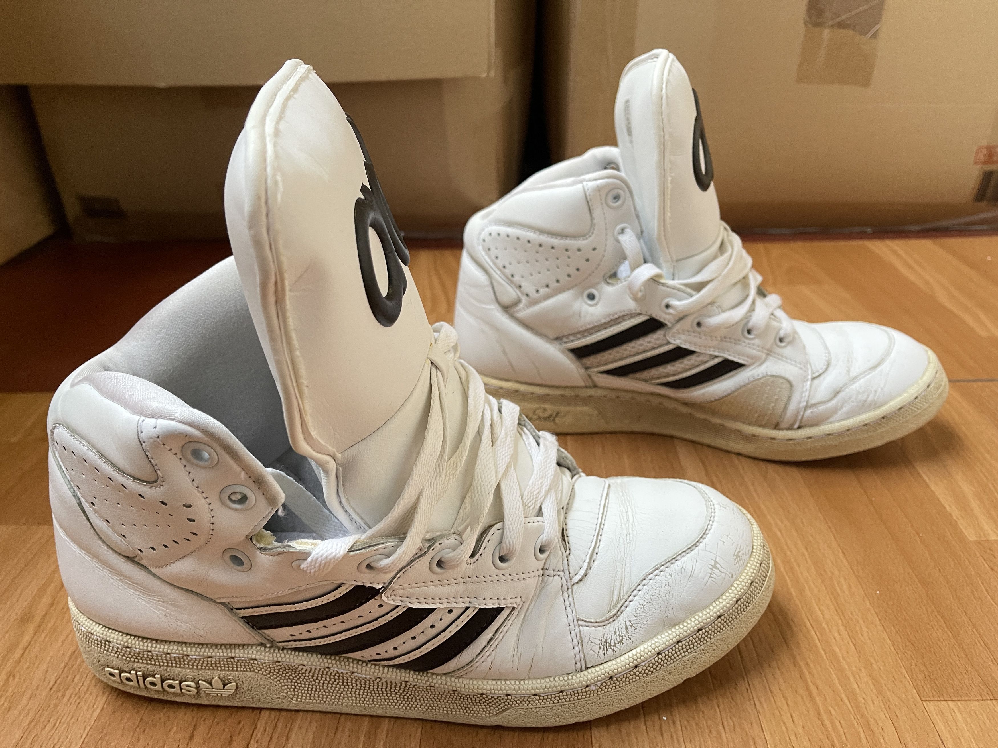 Adidas × Jeremy Scott Adidas sneakers, Jeremy Scott Instinct, Hi Top shoes, V24529 Size US 10.5 / EU 43-44 - 8 Thumbnail