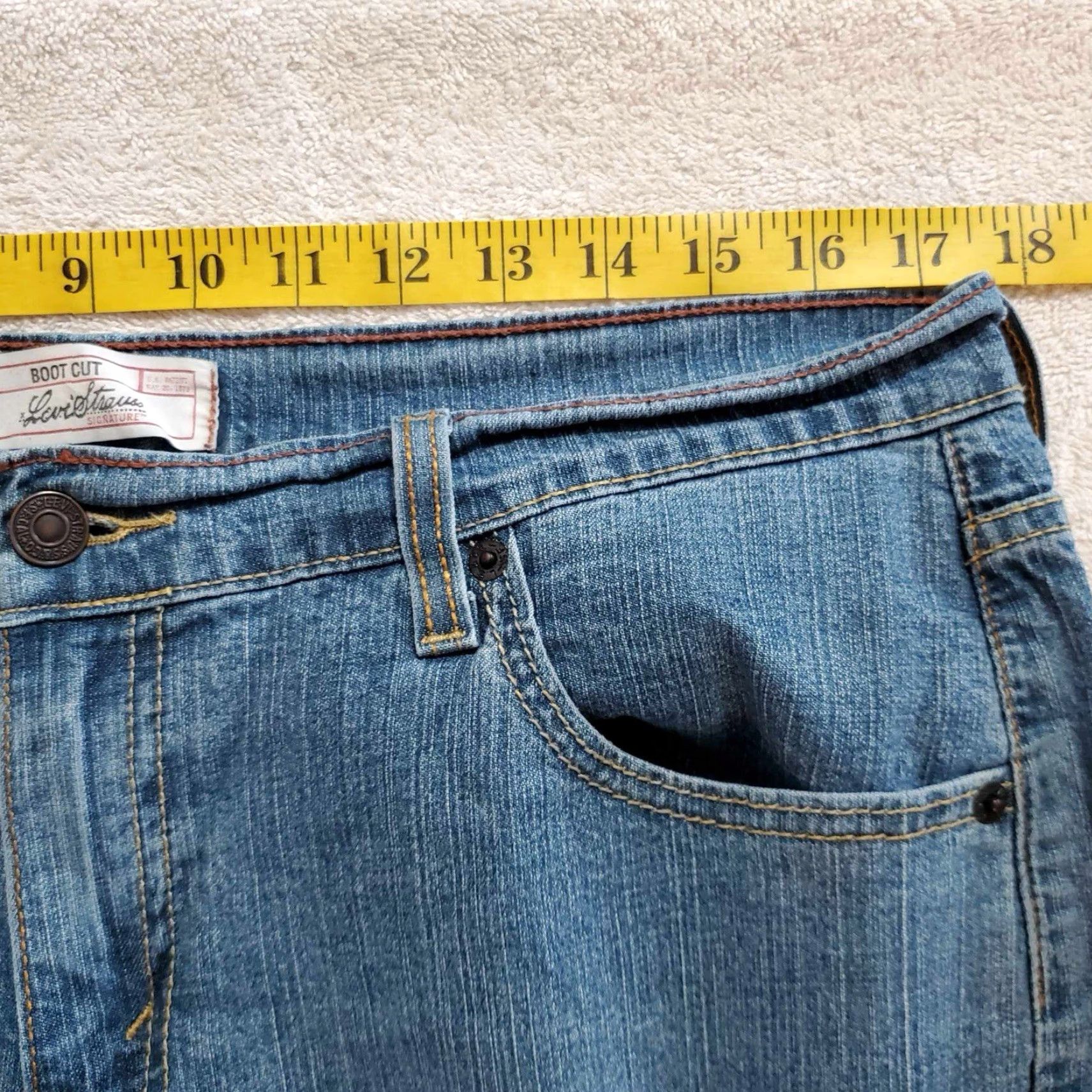 Vintage Levis Strauss Signature Misses Jeans Boot Cut 12 Short Size 34" / US 12 / IT 48 - 3 Thumbnail