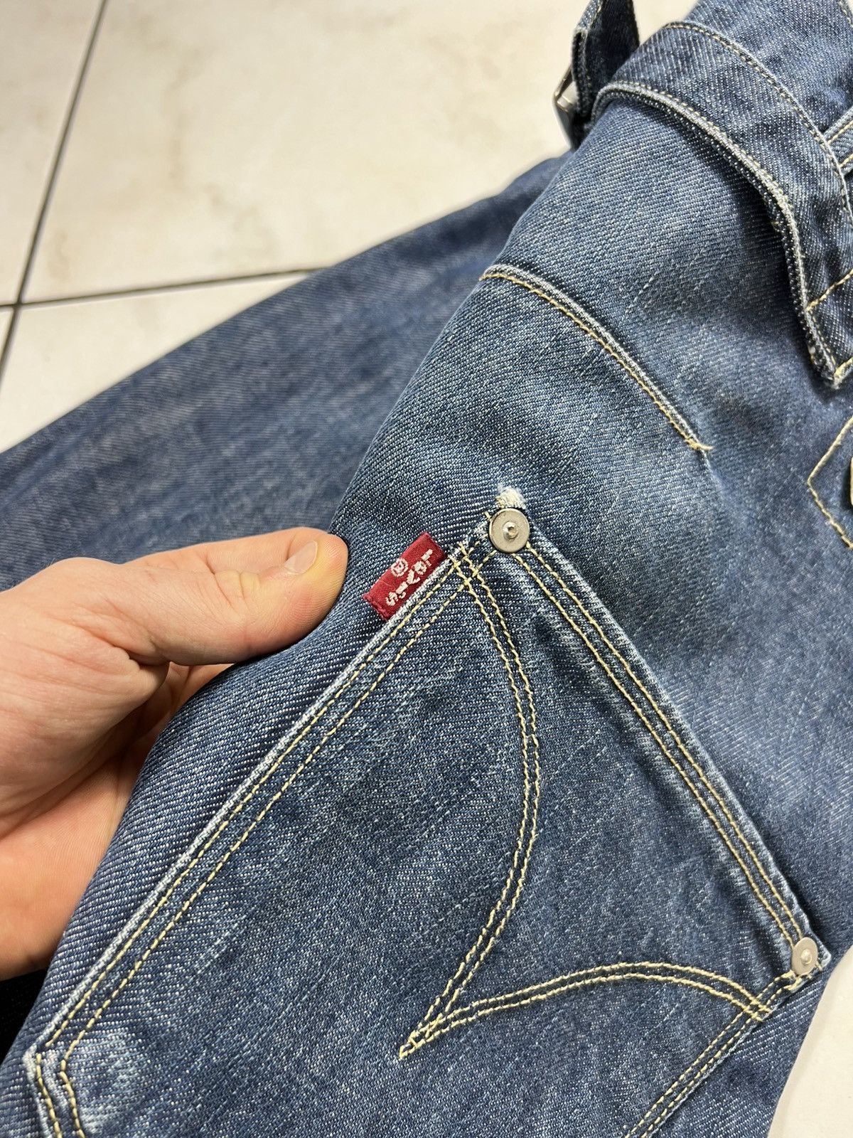 Levi's Vintage Levi’s engineered jeans baggy y2k buckle back 10th Size US 30 / EU 46 - 19 Thumbnail