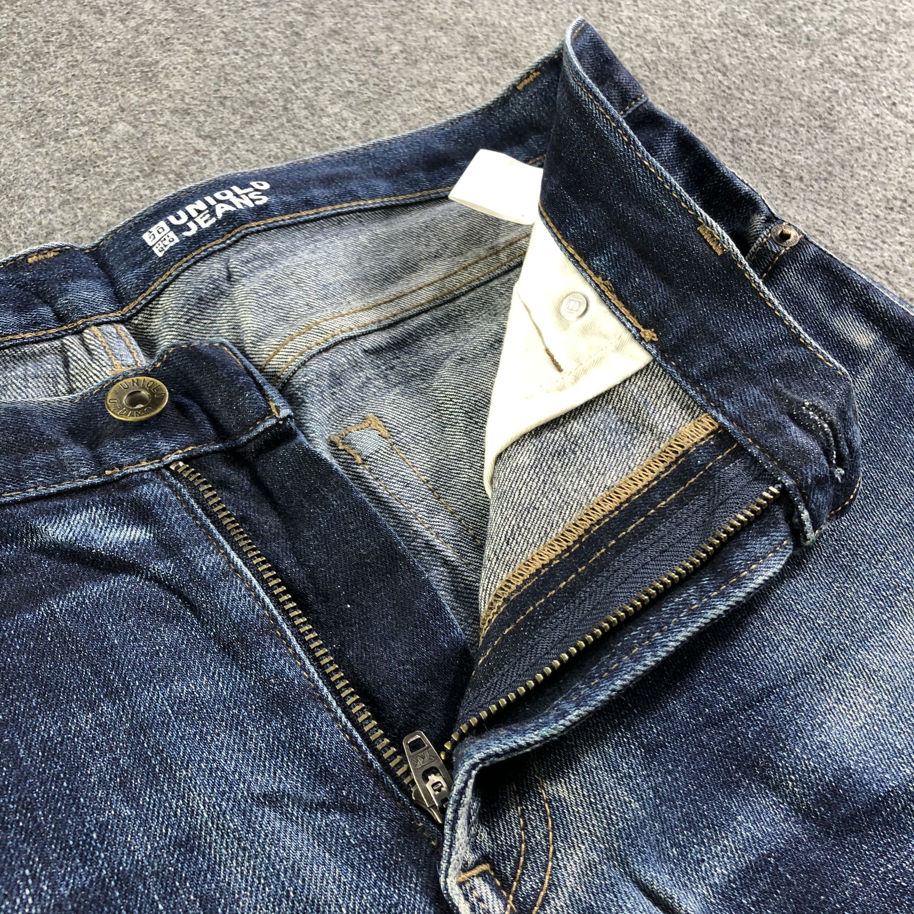 Uniqlo Blue Wash Uniqlo Selvedge Jeans-J2975 Size US 33 - 7 Thumbnail