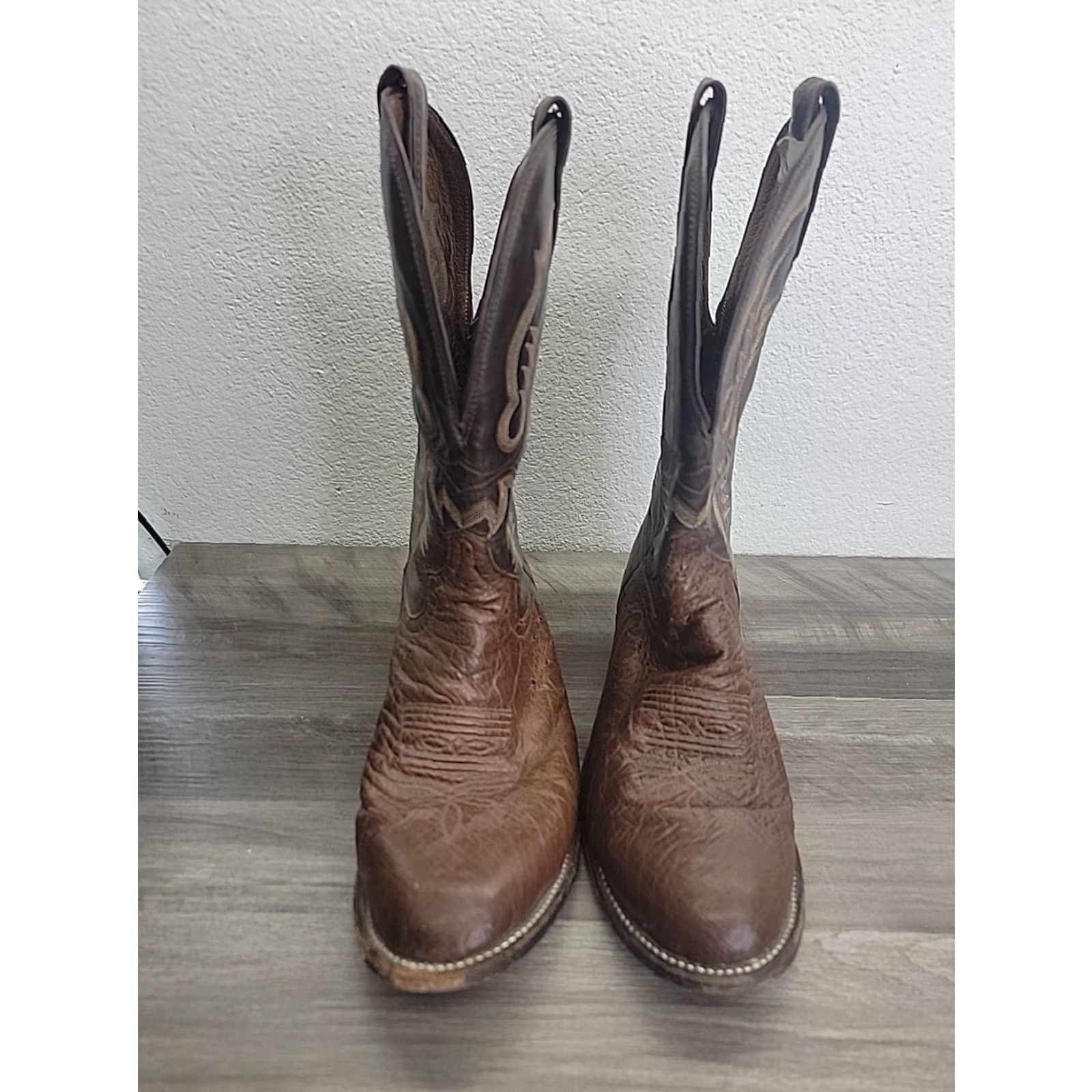 Tony Lama VINTAGE Tony Lama Cowboy Boots Mens 8.5 D CB2676 Brown Leather Western Made In U.S.A Mens Size US 9 / EU 42 - 3 Thumbnail