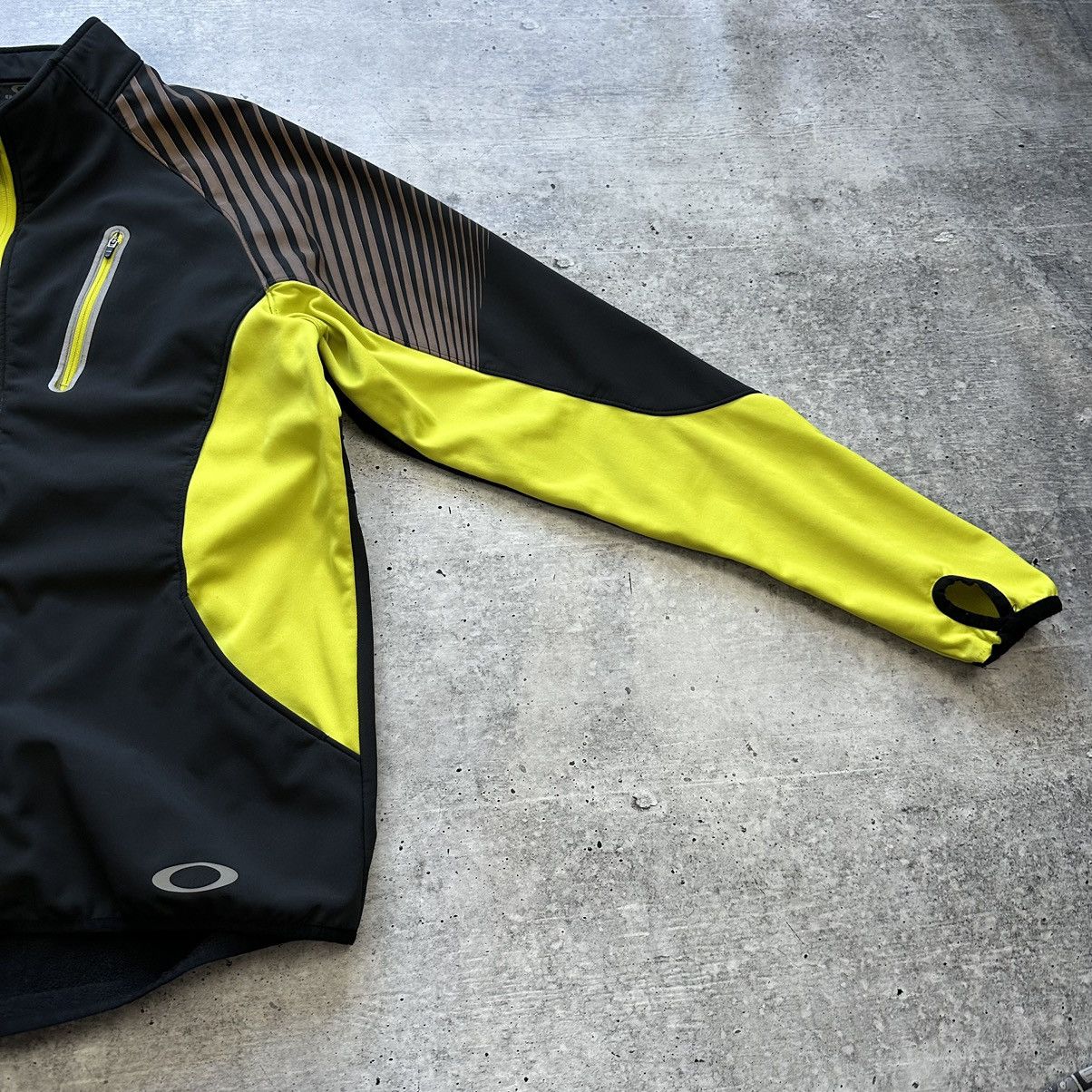 Oakley Oakley Running Zip Jacket Reflective Black Yellow Men’s Size US L / EU 52-54 / 3 - 7 Thumbnail