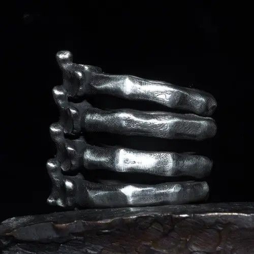 Jewelry Ribs Skull Ring Size ONE SIZE - 3 Thumbnail