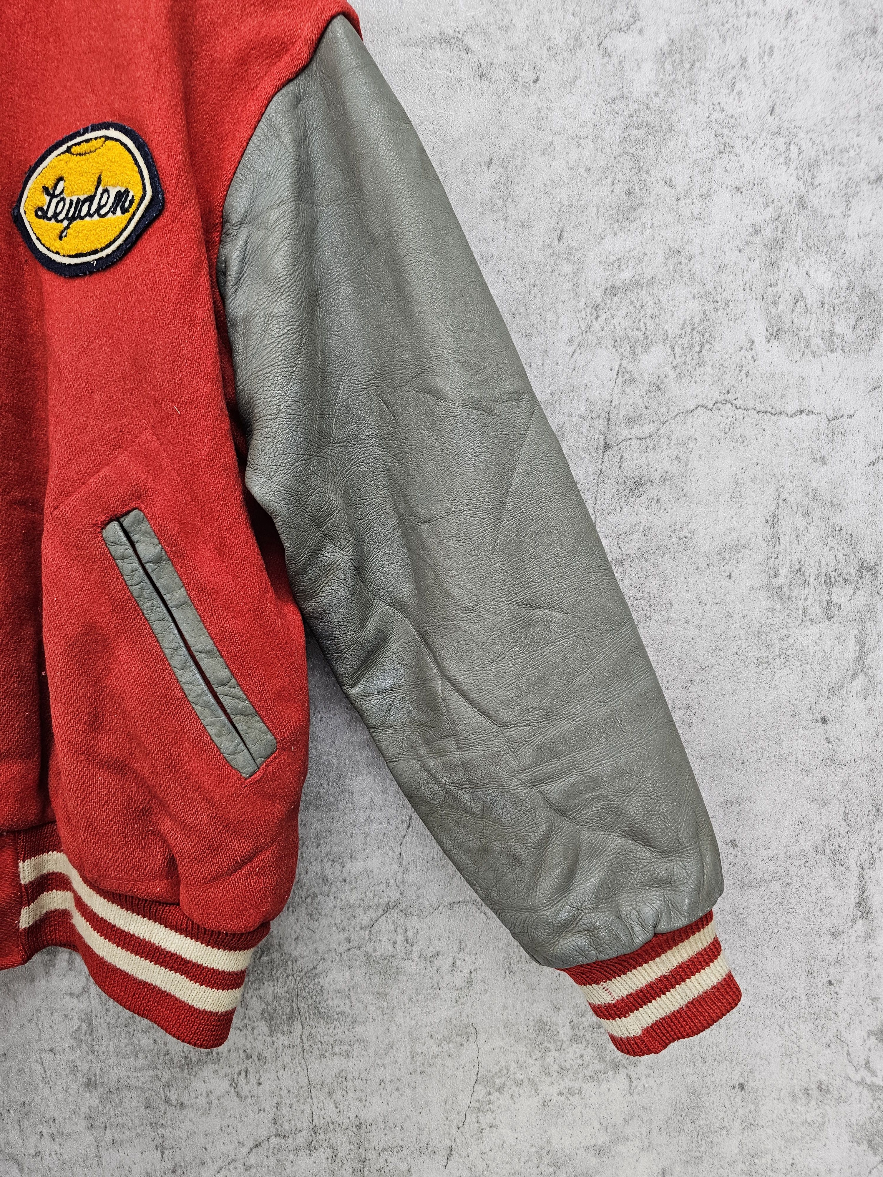 Other Vintage WESTVIEW LEYDEN Wool Leather Varsity Jacket J0098 Size US L / EU 52-54 / 3 - 7 Thumbnail