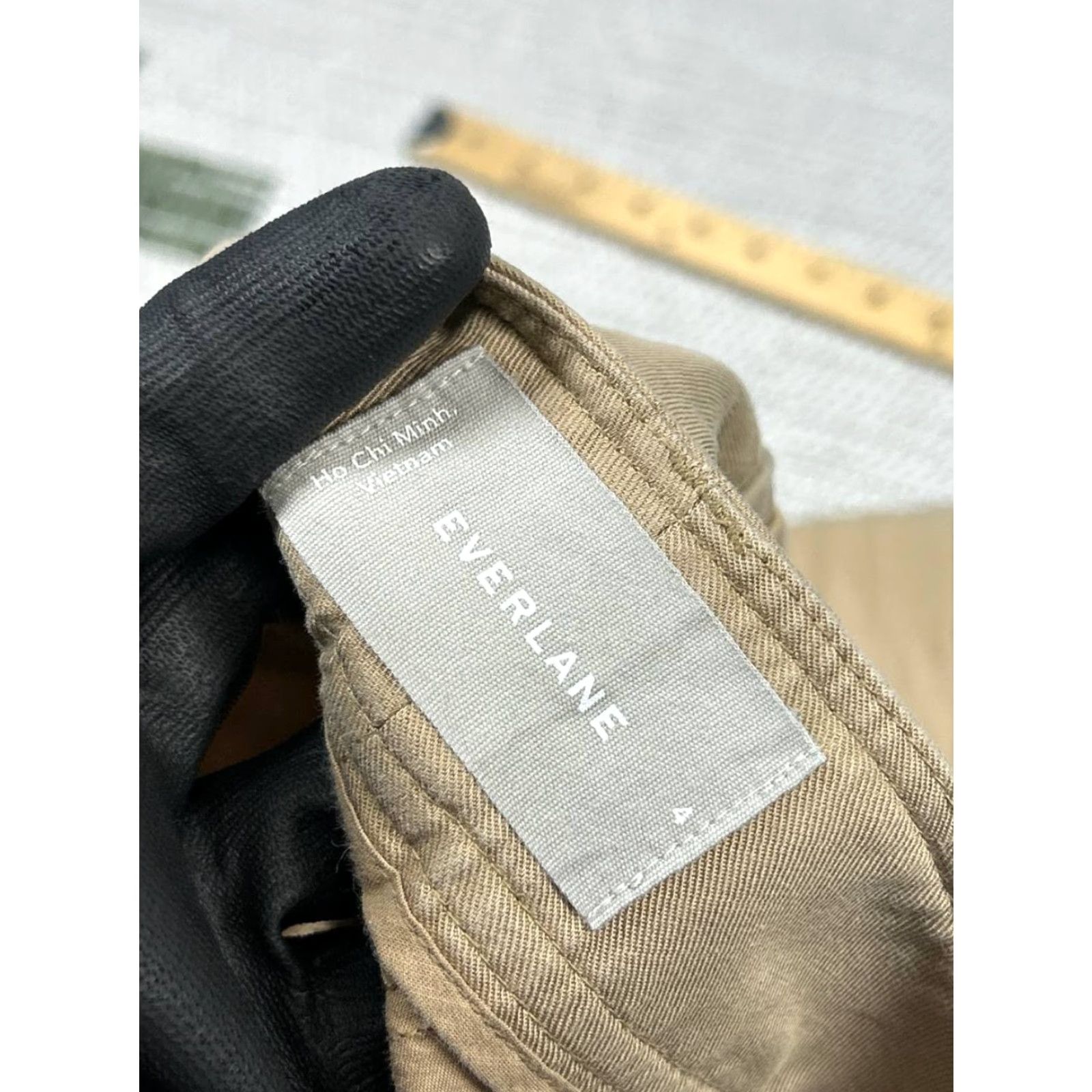 Everlane Everlane The Pleated Air Chino Pants Womens 4 Beige Canvas Tapered Fit High Rise Size 27" / US 4 / IT 40 - 7 Thumbnail