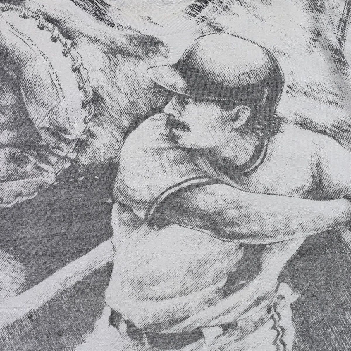 Vintage Vintage Full Over Print Tee Baseball 90s Mike Schmidt Size US XL / EU 56 / 4 - 4 Thumbnail