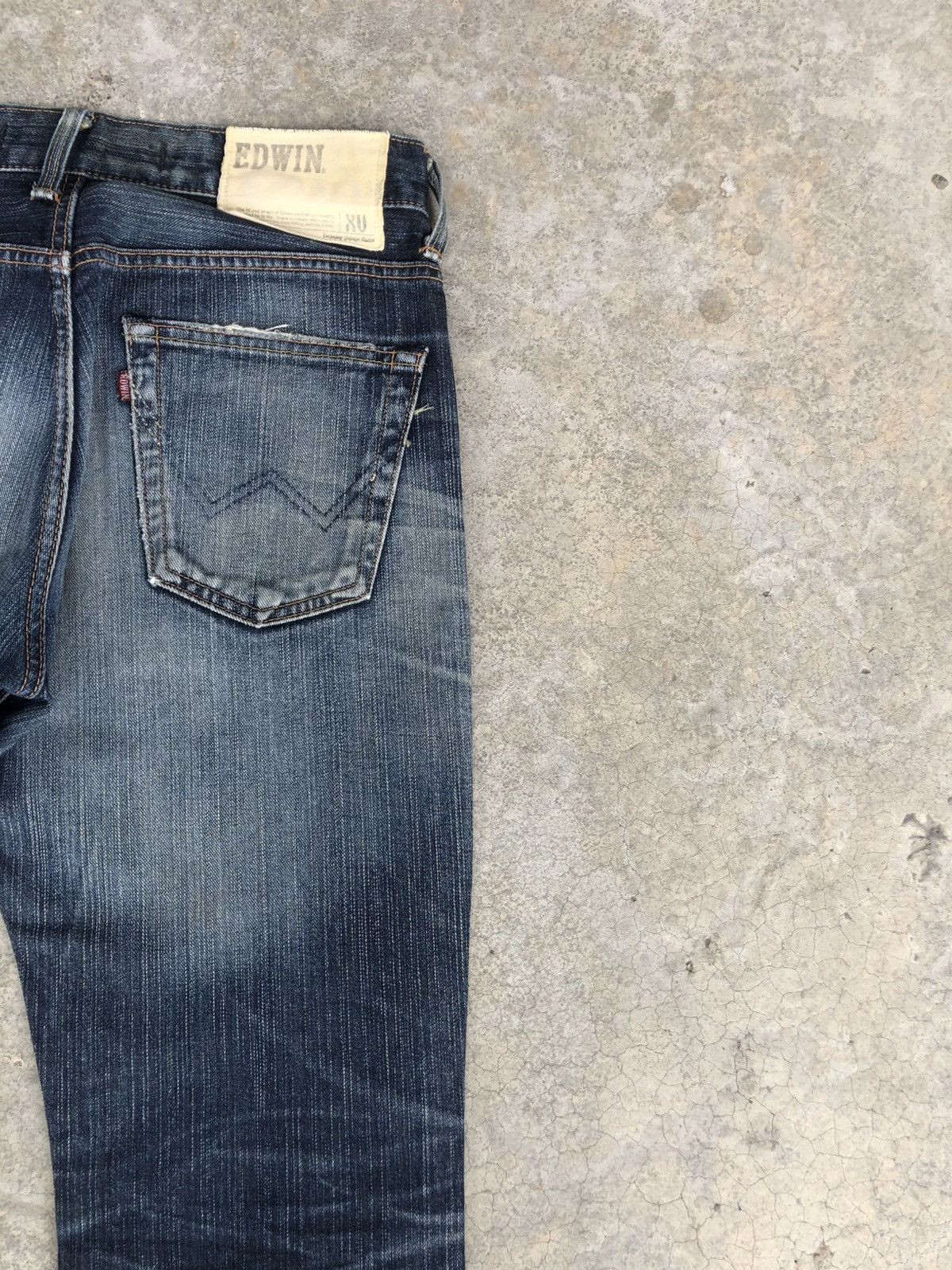 Le Grande Bleu (L.G.B.) Edwin XV Flared Jeans Bootcut Distressed Jeans Size US 31 - 10 Thumbnail