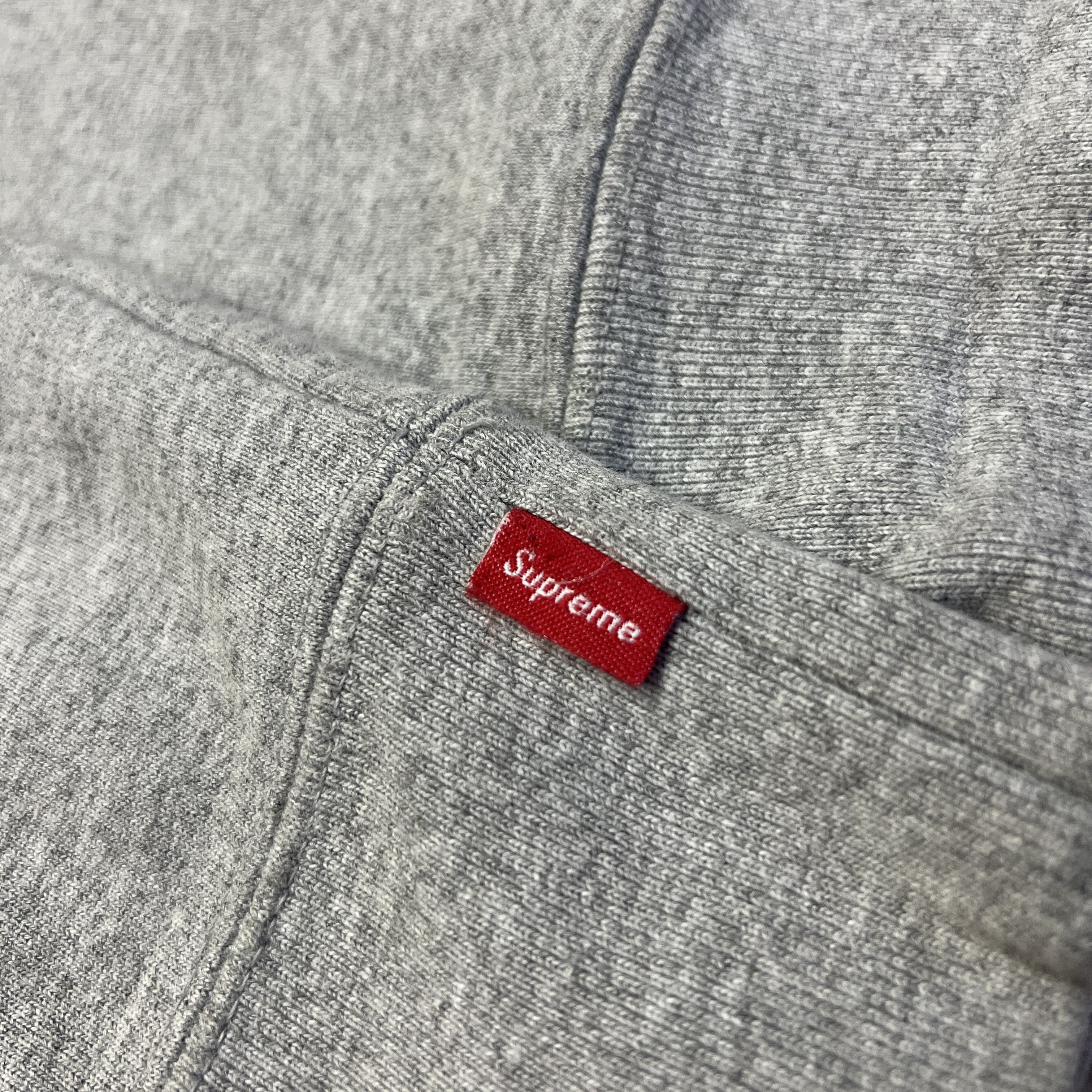Supreme Supreme Embroidered Logo Sweatshirt Size US M / EU 48-50 / 2 - 4 Thumbnail