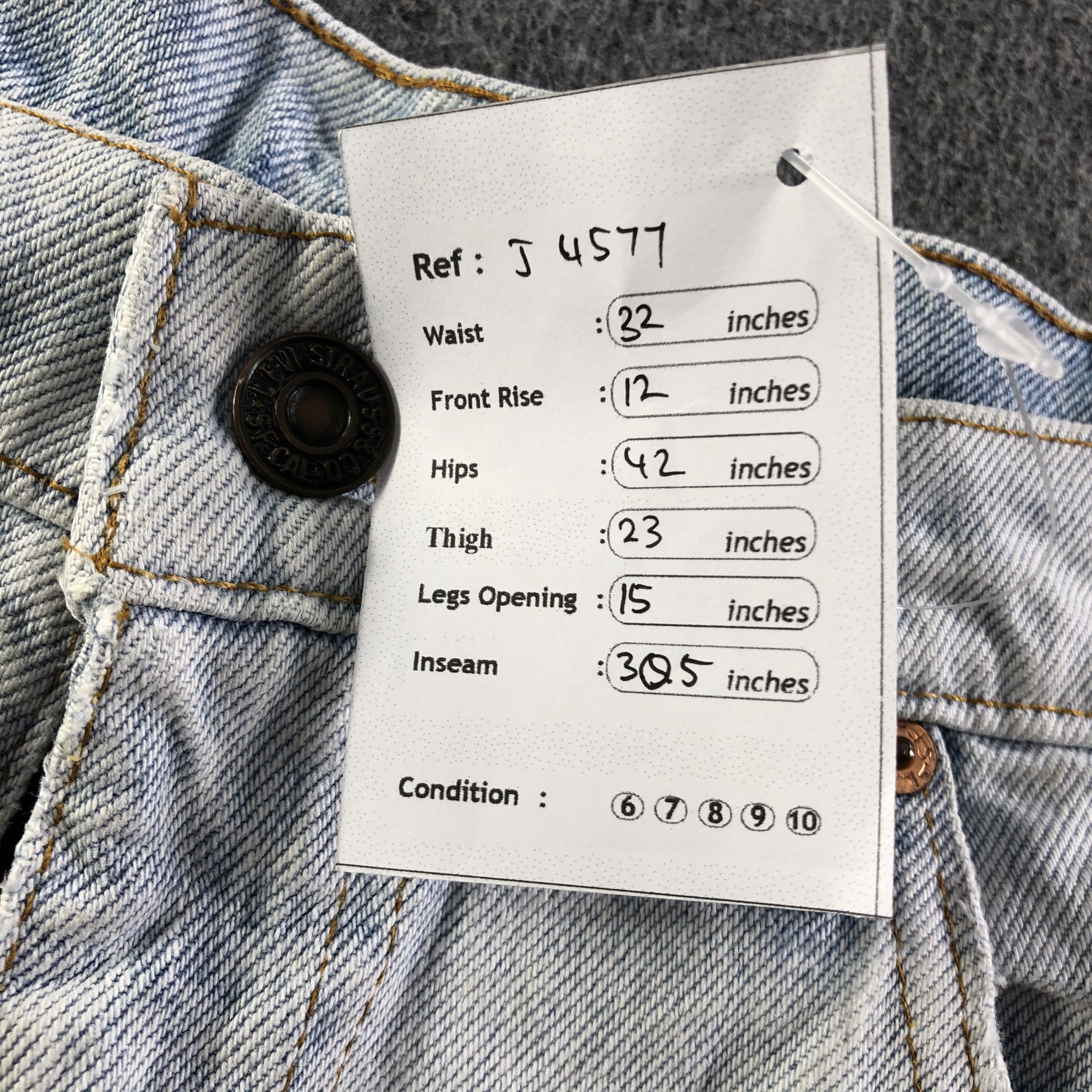 Levi's Vintage Light Wash Levis Jeans-J4577 Size US 32 / EU 48 - 12 Thumbnail