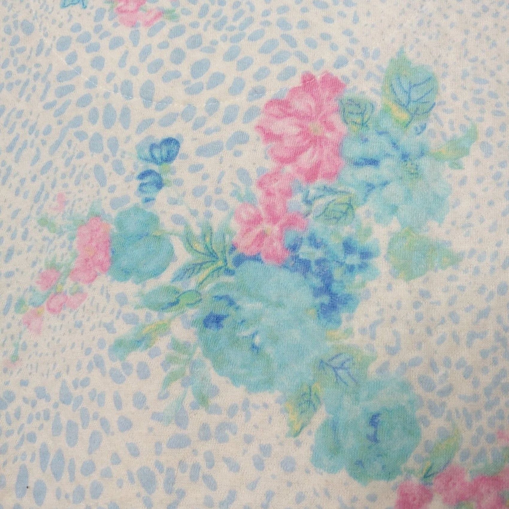 Vintage VINTAGE House Coat L/XL Full Zip Knit Quilted Floral White Blue Grannycore Womens Shirt Size L / US 10 / IT 46 - 2 Thumbnail