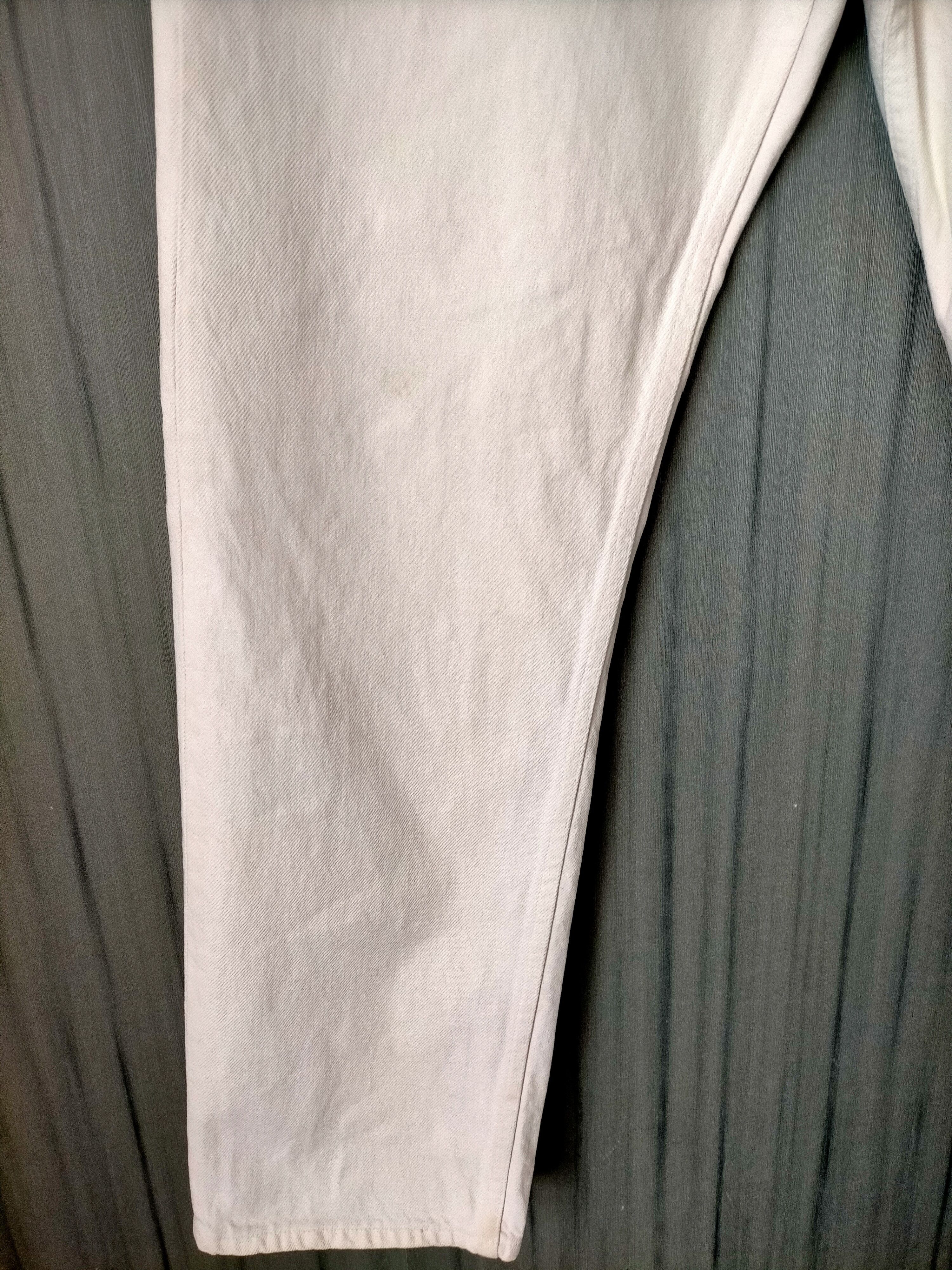 Levi's Vintage Clothing Vintage Levis 501 Usa Button Fly White Jeans Size US 33 - 9 Thumbnail