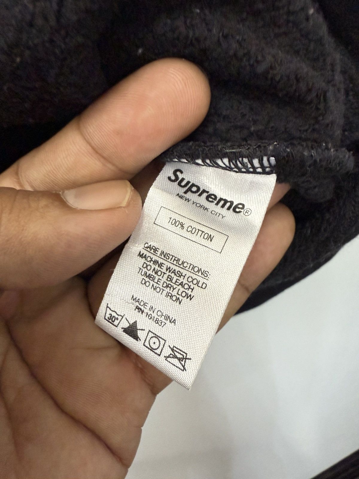 Supreme 🔥 SUPREME RUGBY (SWEATSHIRT) - M Size US M / EU 48-50 / 2 - 8 Thumbnail
