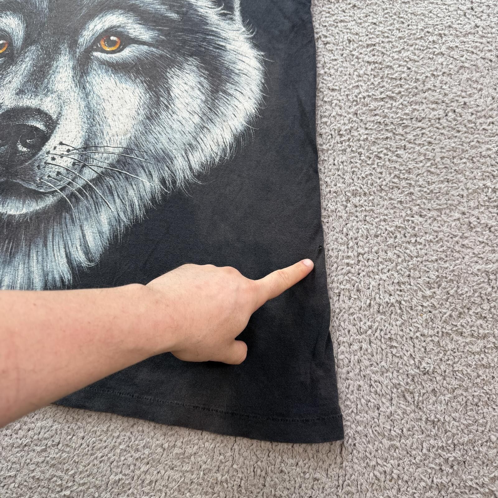 Other Vintage 90s Wolf Graphic T Shirt Made In USA Single Stitch Size US L / EU 52-54 / 3 - 7 Thumbnail