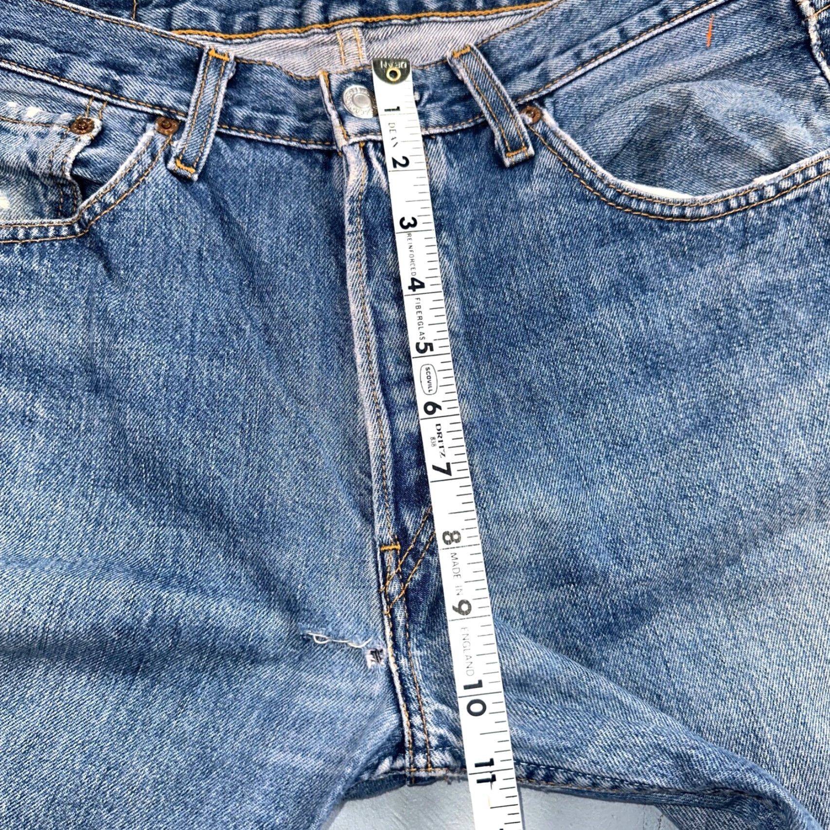 Levi's VINTAGE Levi's 501 Jeans 32x32 Levi's 501 Series Straight Mid Blue Denim Cotton Men 90s Europe 32x32 Regular Jeans Mens Size US 32 / EU 48 - 6 Thumbnail