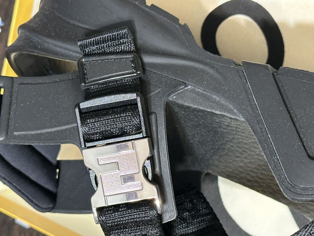 Fendi Fendi Men's FF Strapped Black Sandals 12 US/ 11 UK 7X1503 Size US 11 / EU 44 - 23 Thumbnail