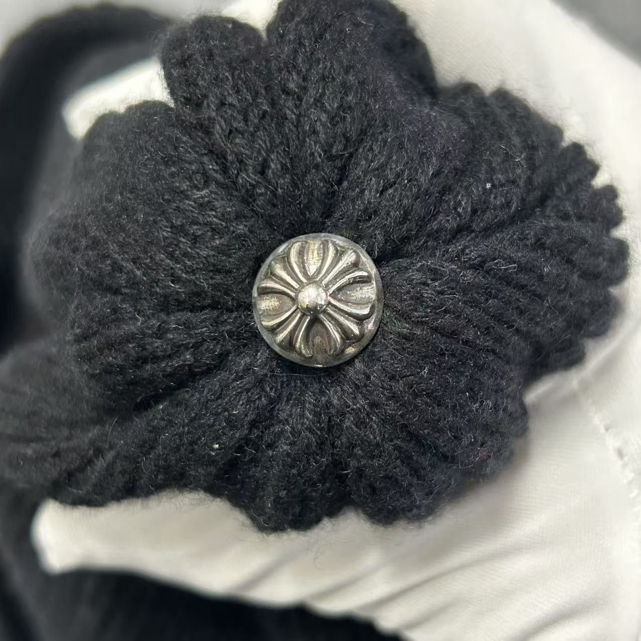 Chrome Hearts Chrome Hearts Red Star Patches Beanie Size ONE SIZE - 7 Thumbnail
