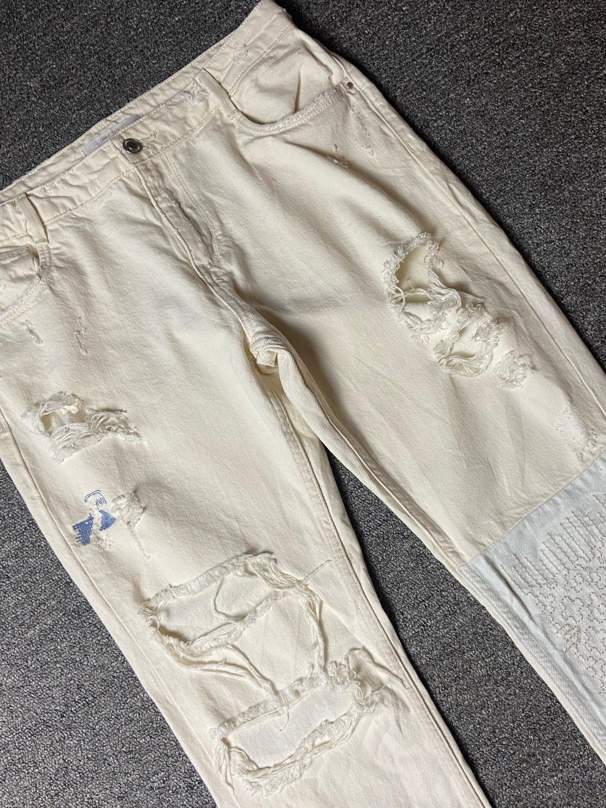 Zara Zara Trafaluc Distressed Denim Jeans (145) Size US 32 / EU 48 - 8 Thumbnail