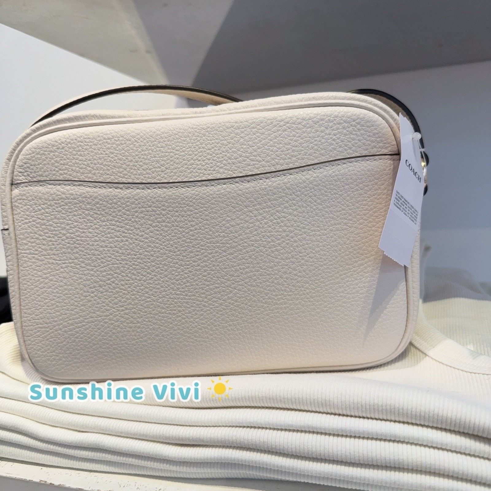 Coach NWT COACH Jamie Camera Bag Strawberry Graphic Chalk CBA65 Size ONE SIZE - 3 Thumbnail