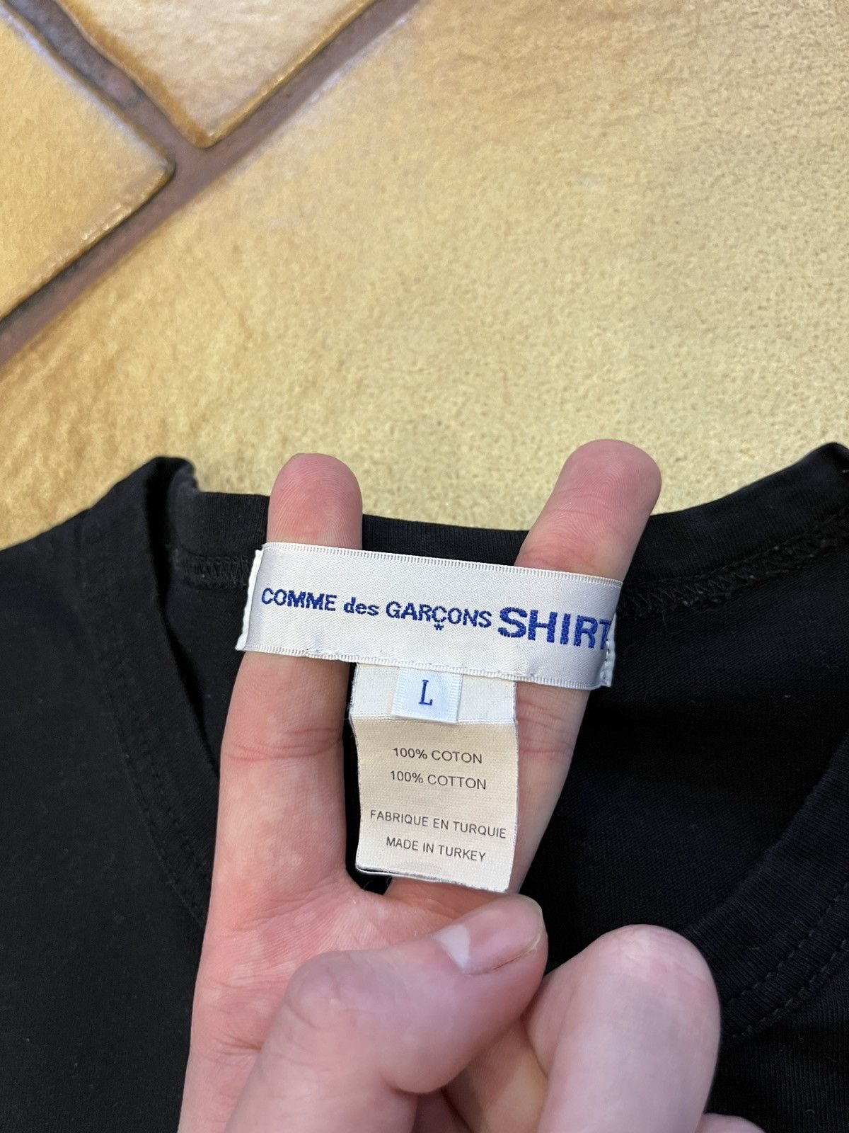 Comme des Garcons × Japanese Brand Comme des Garcons Shirt Logo Black T-Shirt Size US L / EU 52-54 / 3 - 5 Thumbnail