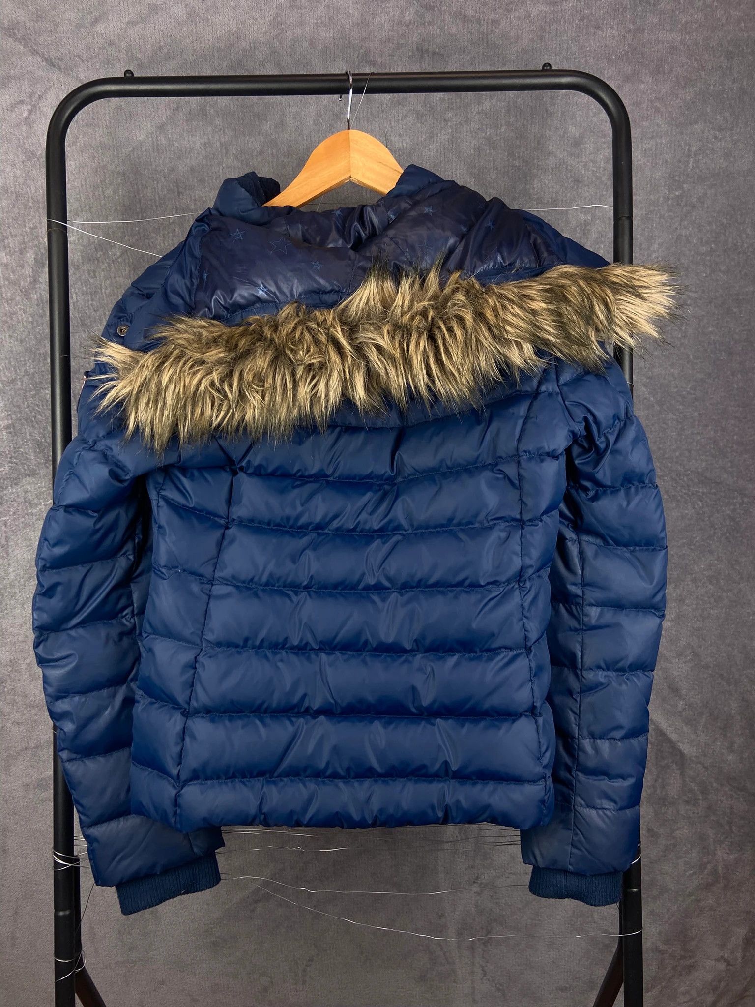 Tommy Hilfiger Tommy Hilfiger Women’s Blue Puffer Jacket with Faux Fur Size US S / EU 44-46 / 1 - 5 Thumbnail