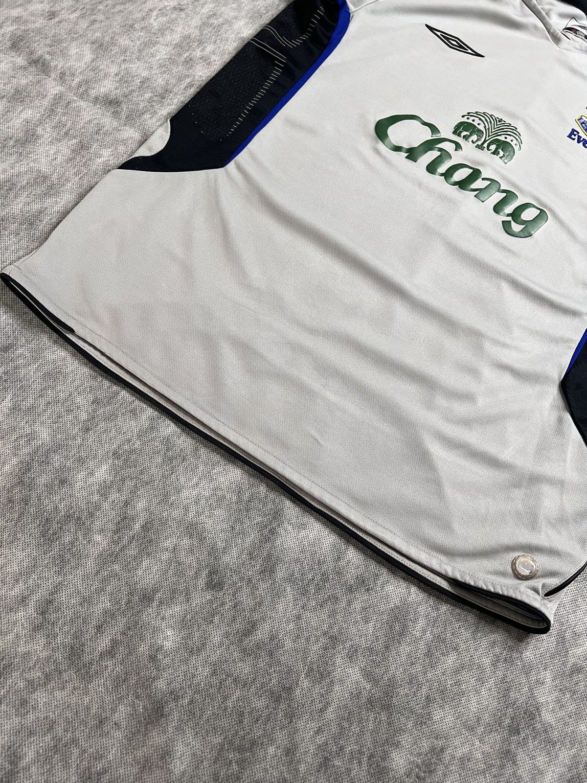 Umbro Umbro Everton Soccer Jersey Size US L / EU 52-54 / 3 - 3 Thumbnail