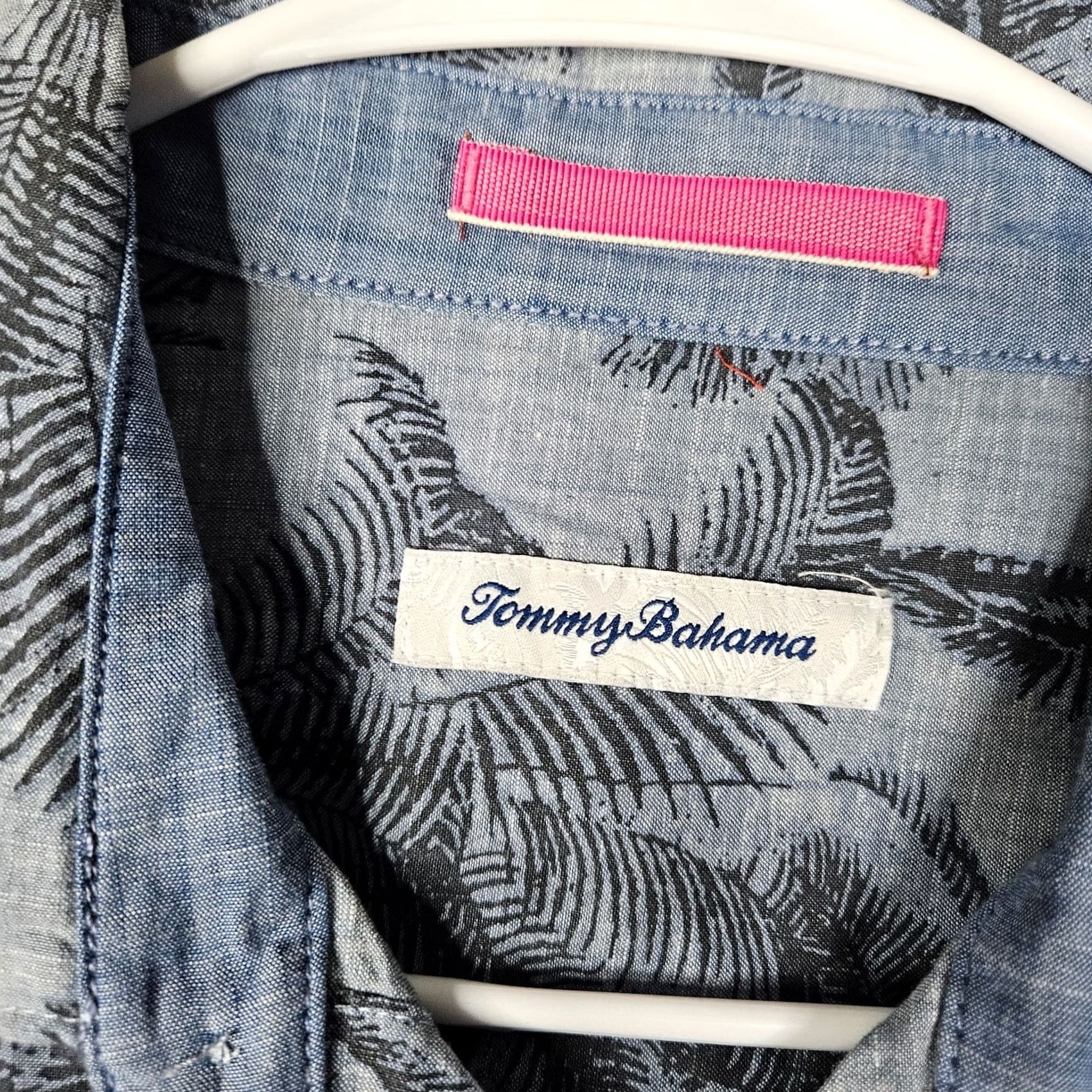 Tommy Bahama Tommy Bahama Button-Up Chambray Shirt Mens L Long Sleeve Multicolor Floral 47 Chest Regular New Size US L / EU 52-54 / 3 - 2 Thumbnail