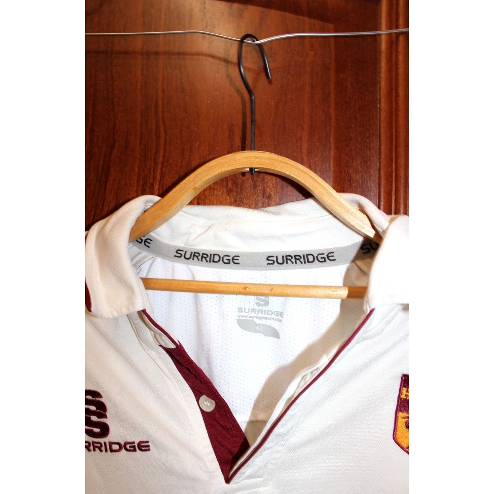 Vintage VINTAGE High Halstow Cricket Club player issue jersey shirt XL Men White Cricket 2000s Mens Size US XL / EU 56 / 4 - 4 Thumbnail