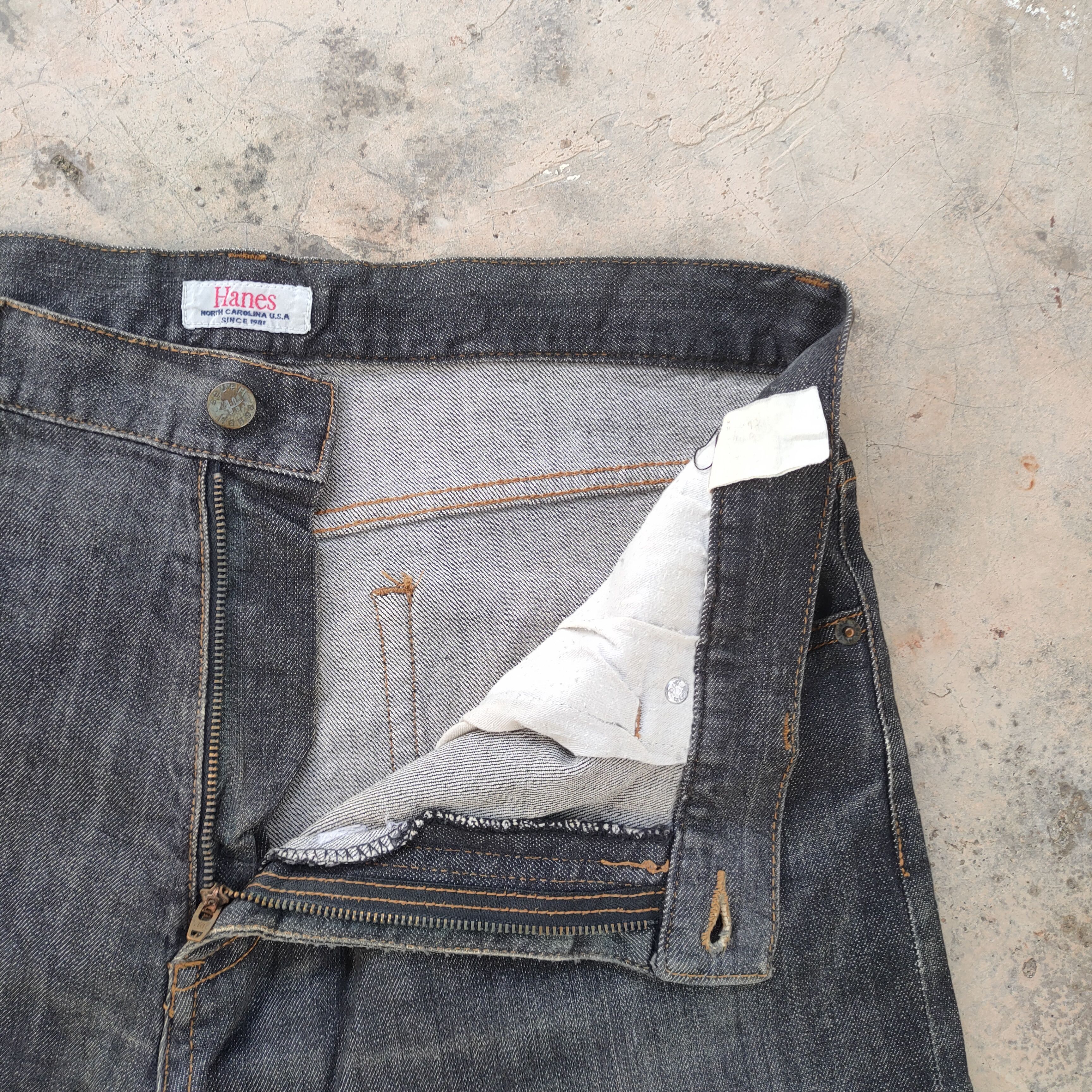 Hanes VINTAGE BLACK HANES FADED JEANS DENIM PANTS Size US 36 / EU 52 - 7 Thumbnail