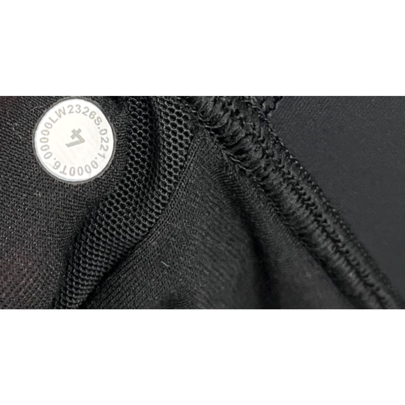 Lululemon Lululemon Energy Bra Womens Size 4 Black Active Training Padded Medium B/C Cup Sports Bra Crossback Wireless Size ONE SIZE - 7 Thumbnail