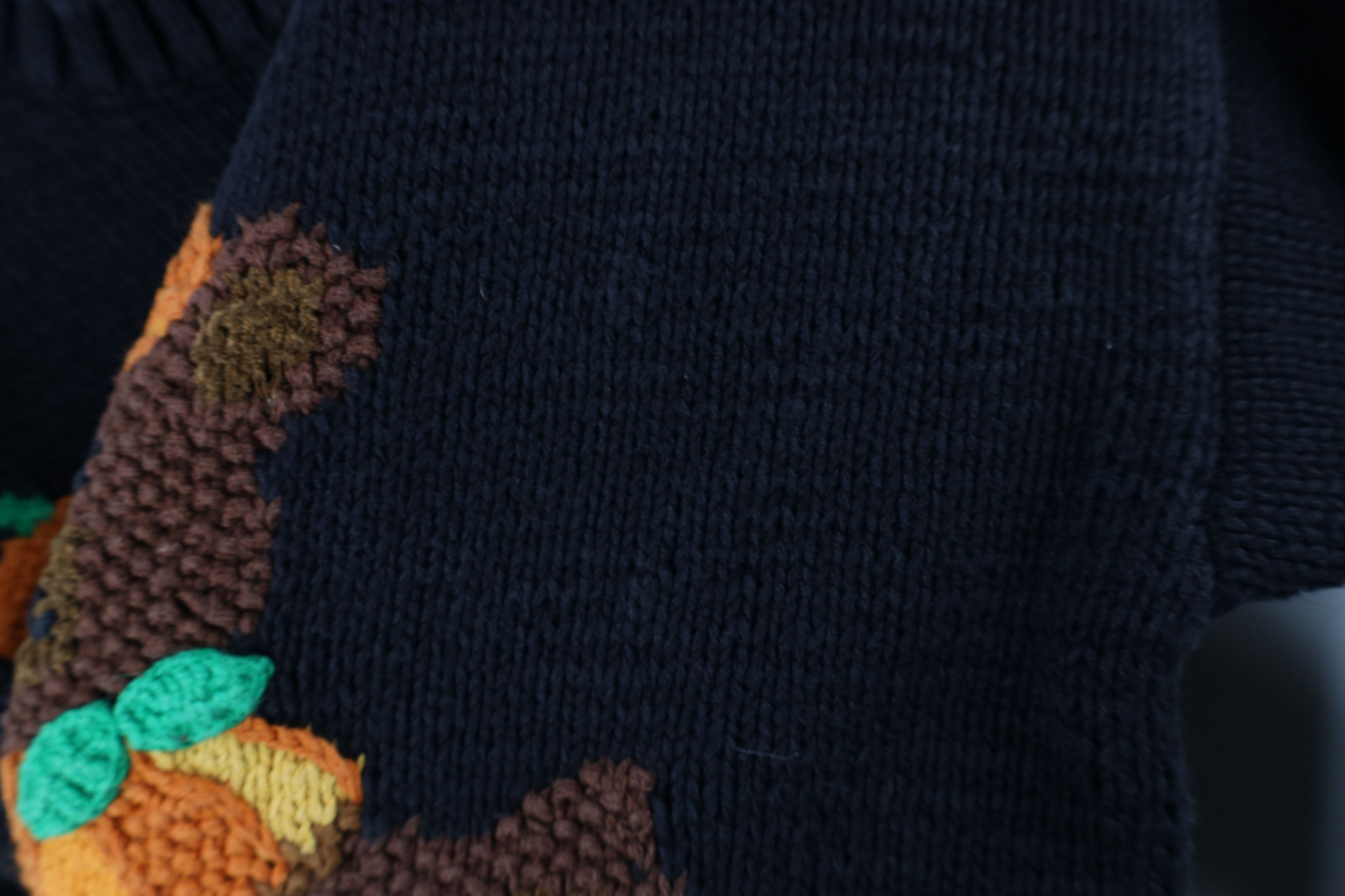 Vintage Vintage 90s Streetwear Halloween Pumpkin Bear Knit Sweater Size L / US 10 / IT 46 - 9 Thumbnail