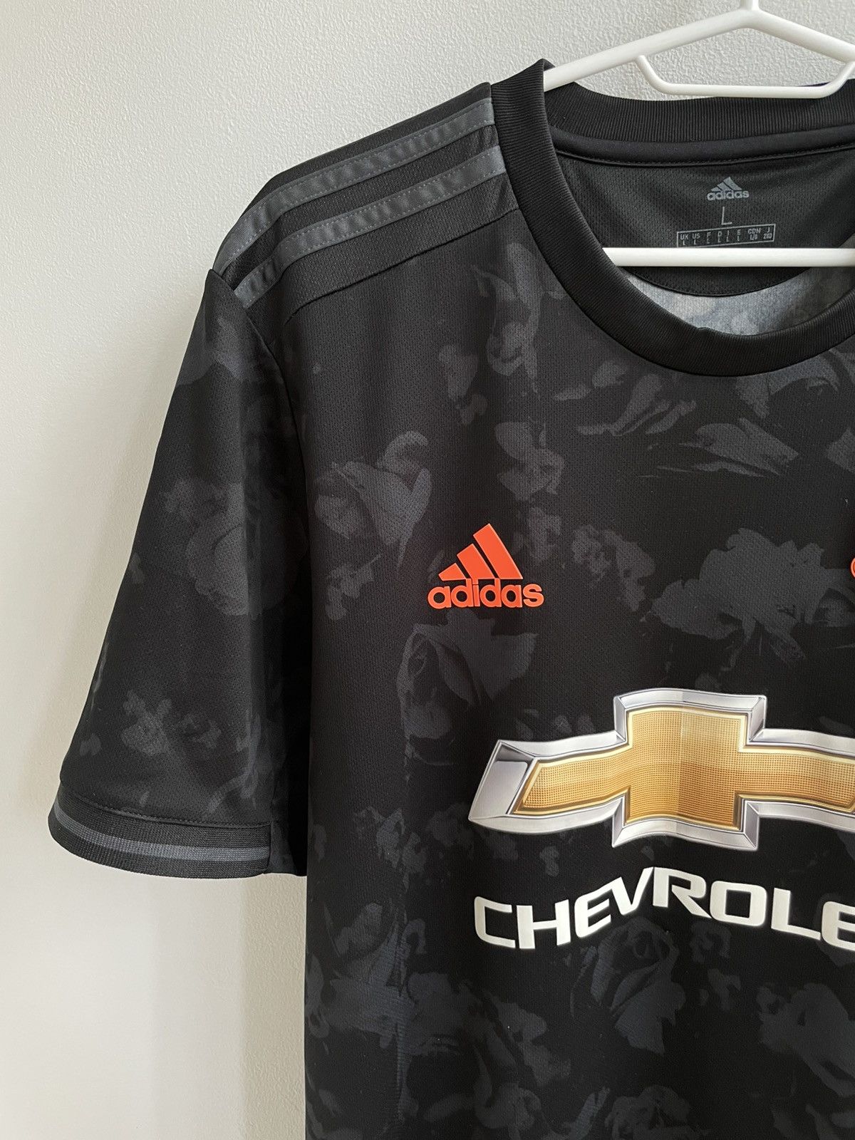 Adidas Manchester United 2019 2020 Football Soccer Jersey Shirt Size US L / EU 52-54 / 3 - 4 Thumbnail