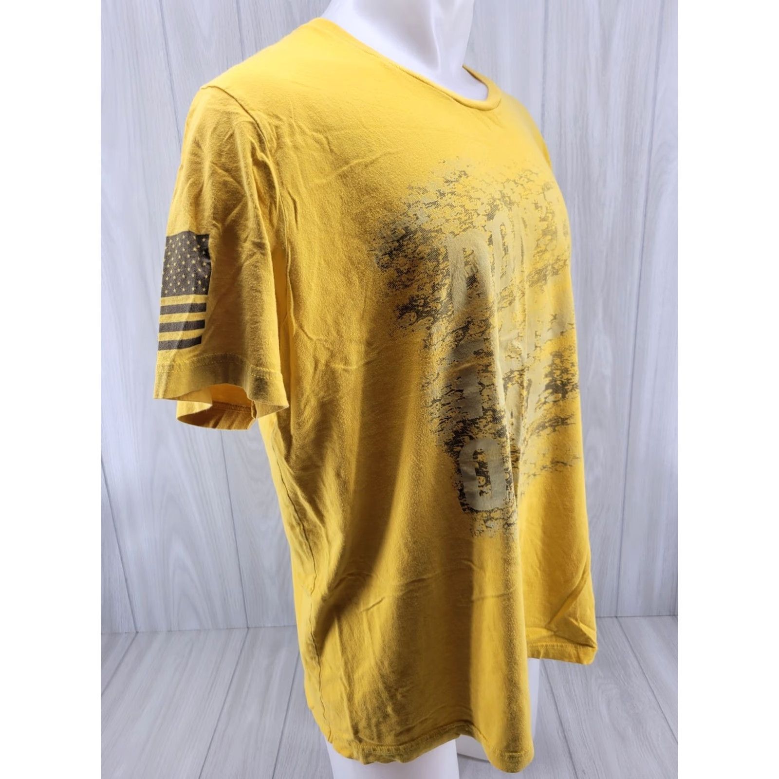 Vintage Grunt Style Club Shirt Adult 2XL Yellow Don't Tread On Me Shirt Mens 2XL Yellow Size US XXL / EU 58 / 5 - 4 Thumbnail
