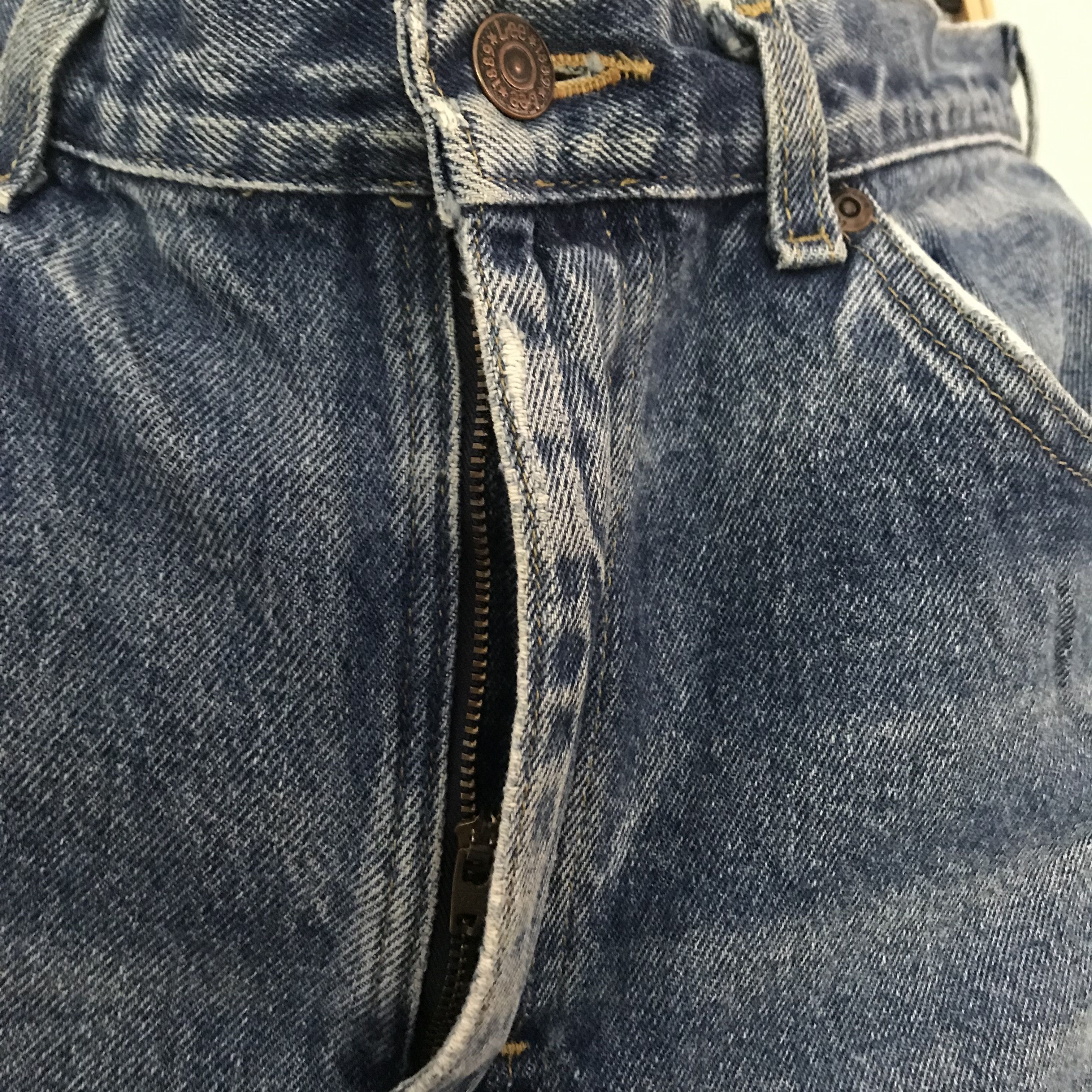 Lee Vintage 90s Lee Medium Light Wash Straight Leg Jeans Size US 34 / EU 50 - 7 Thumbnail