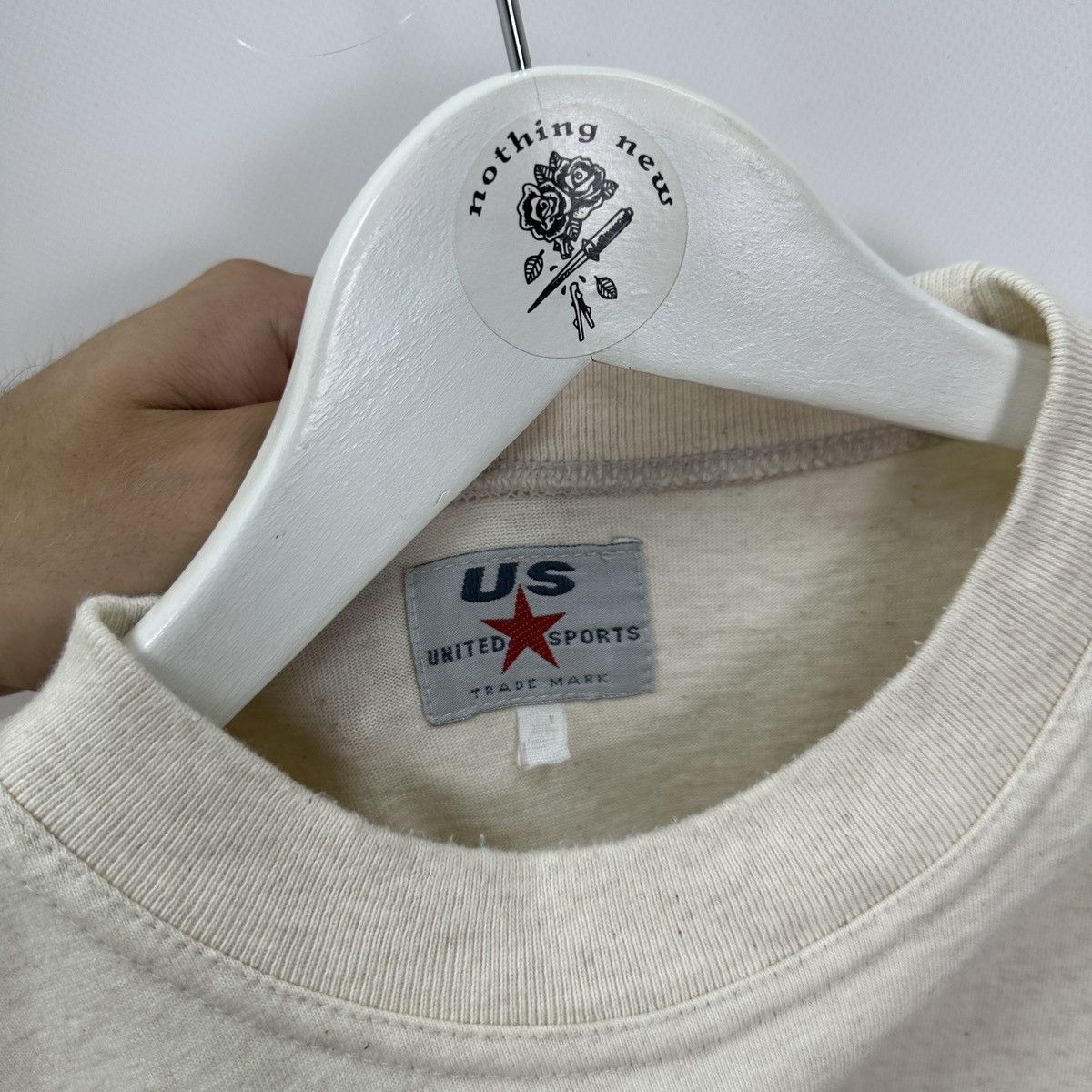 Vintage Vintage 90s United Sports Peace on Earth hippie tee y2k rare Size US XL / EU 56 / 4 - 6 Thumbnail