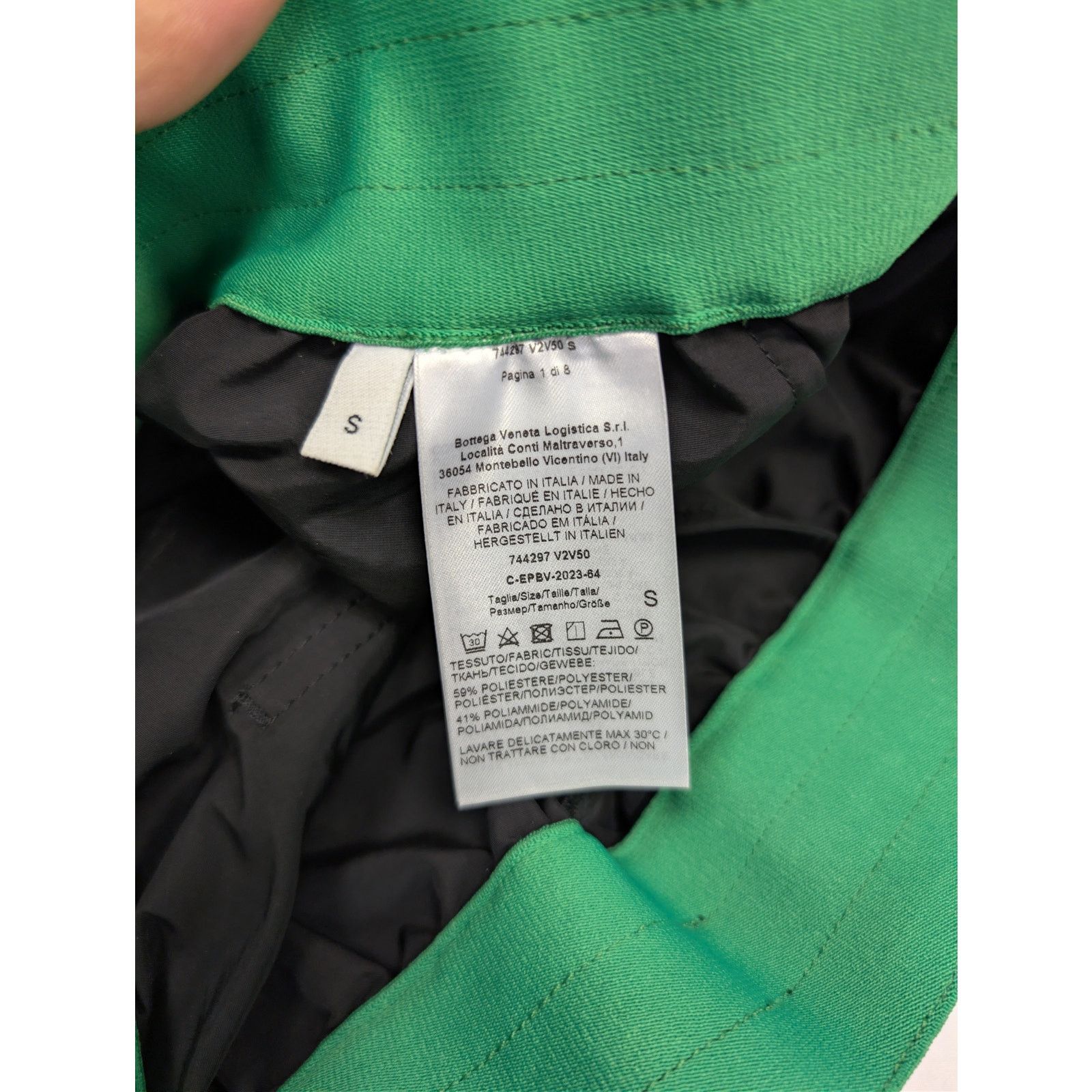 Bottega Veneta o1rshd1 Lightweight Technical Nylon Shorts in Black Size US 30 / EU 46 - 15 Thumbnail
