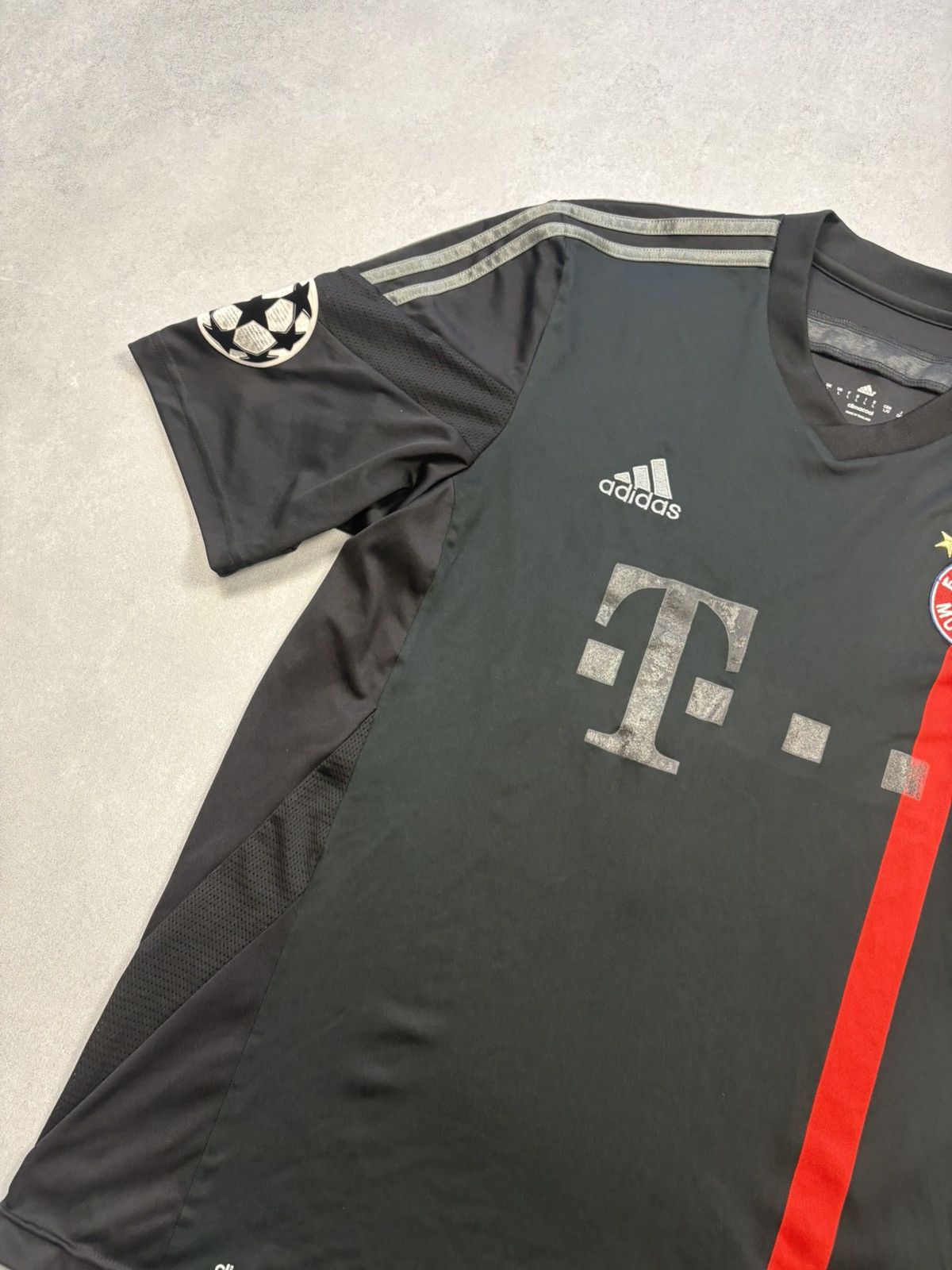 Adidas 2014 Bayern Munich Gotze #19 Champions League Jersey L Size US L / EU 52-54 / 3 - 4 Thumbnail