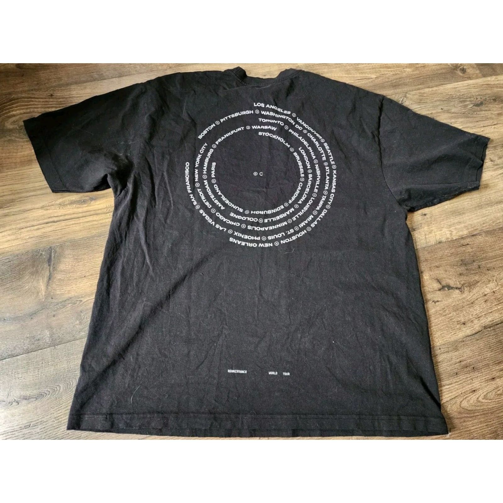 Vintage Vintage Beyoncé Renaissance World Tour T-Shirt Men 2XL Black Cotton Graphic Print Short Sleeve Size US XXL / EU 58 / 5 - 2 Thumbnail