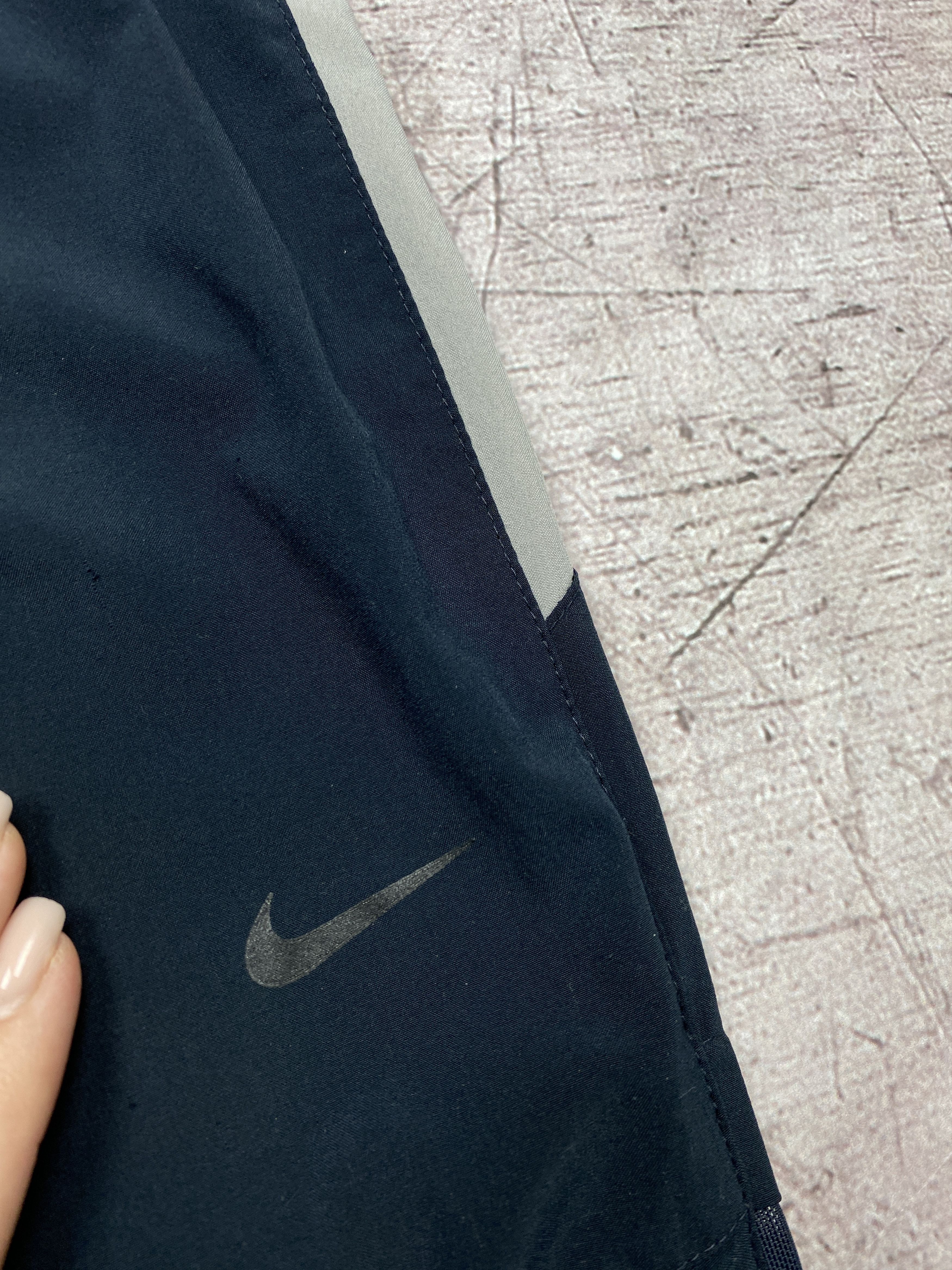 Nike × Vintage Nike Vintage Nylon Track Pants Size US 32 / EU 48 - 3 Thumbnail