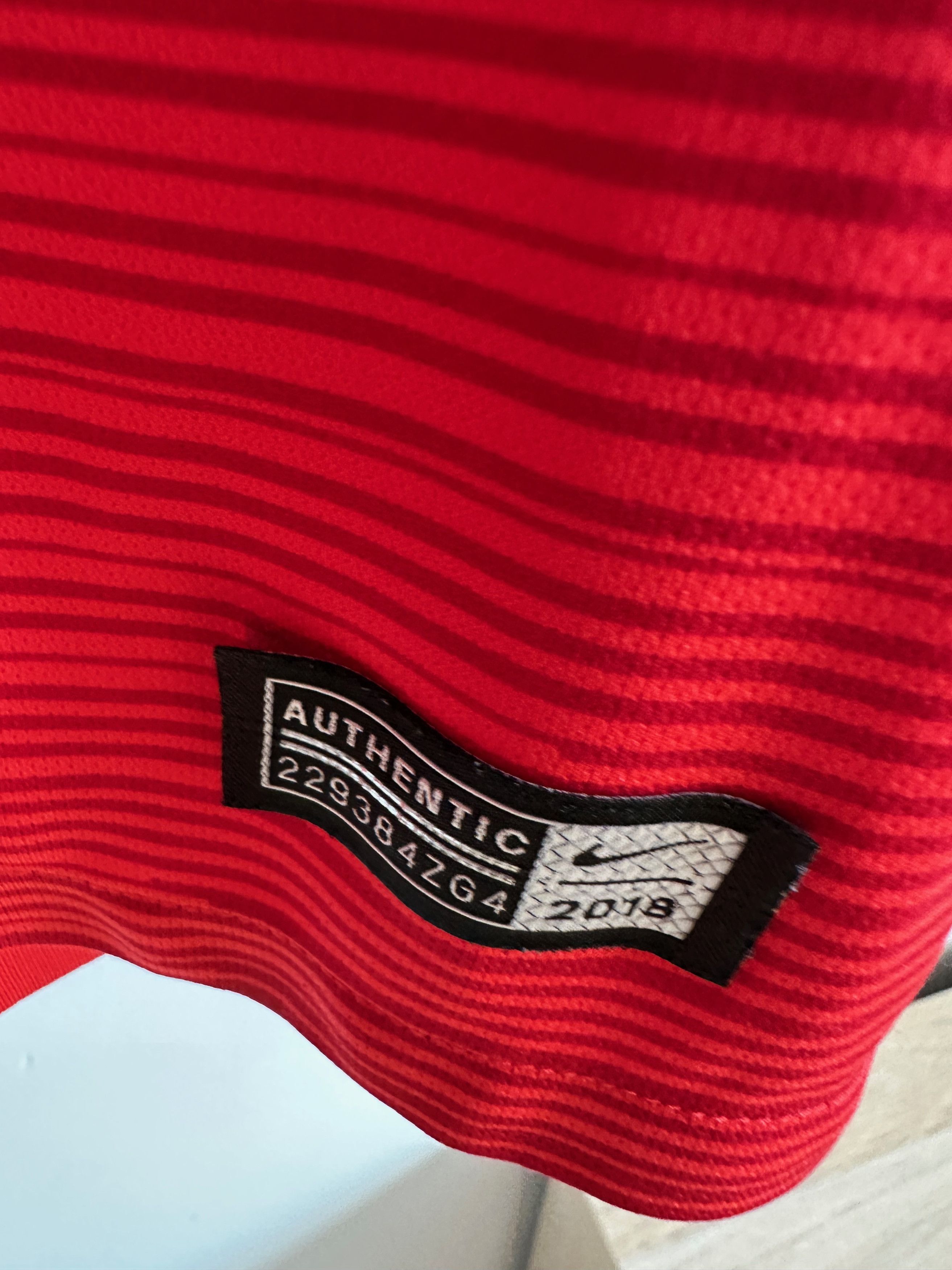 Nike NIKE ENGLAND 2018 AWAY SHIRT FOOTBALL SOCCER JERSEY Size US L / EU 52-54 / 3 - 4 Thumbnail