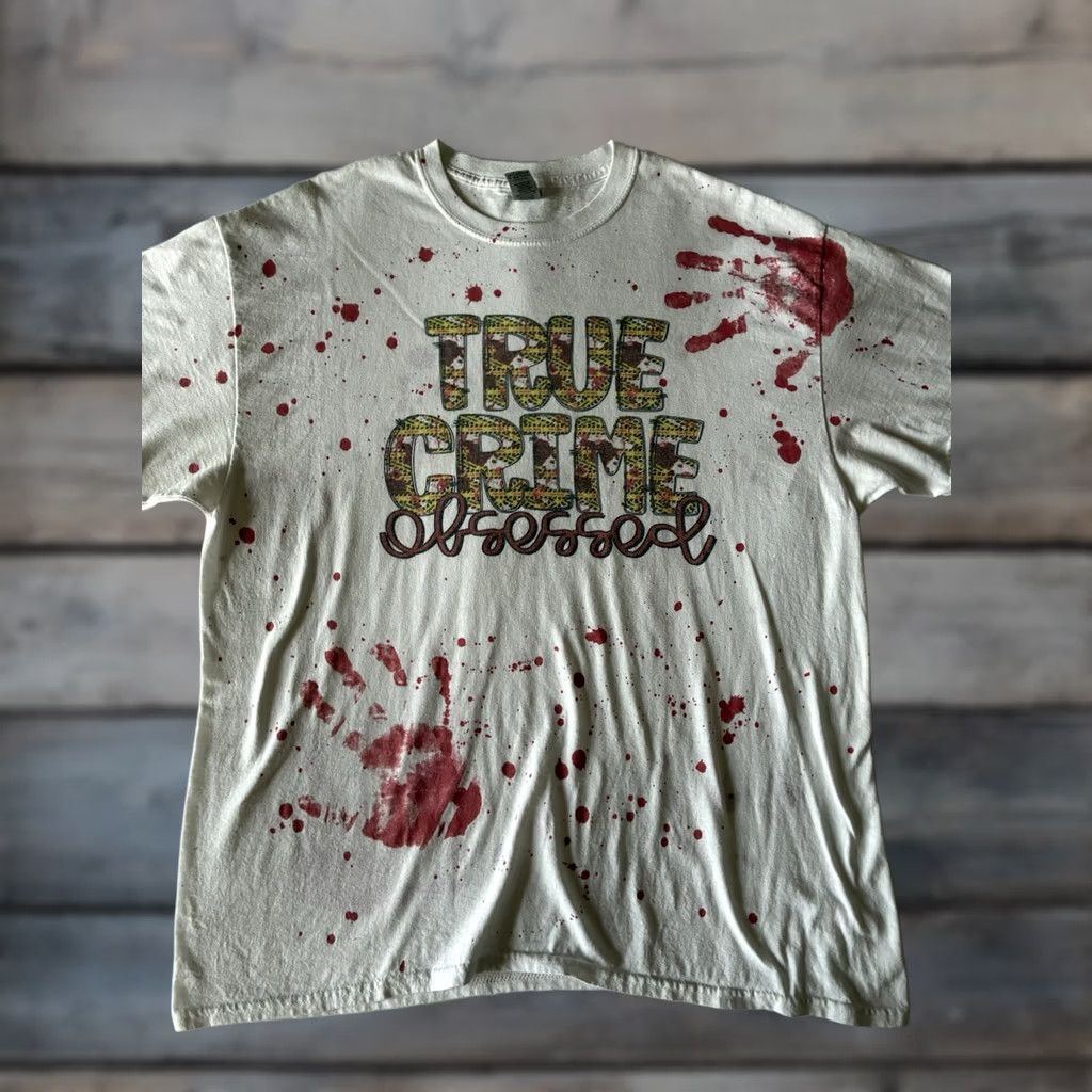 Gildan true crime obsessed blood splatter tshirt mens XL Size US XL / EU 56 / 4 - 1 Thumbnail