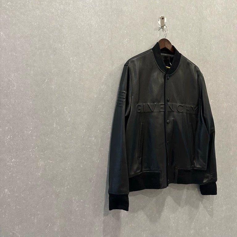 Givenchy Givenchy Size50 SS23 Solid Color Letter Embossed Long Sleev Size US L / EU 52-54 / 3 - 3 Thumbnail